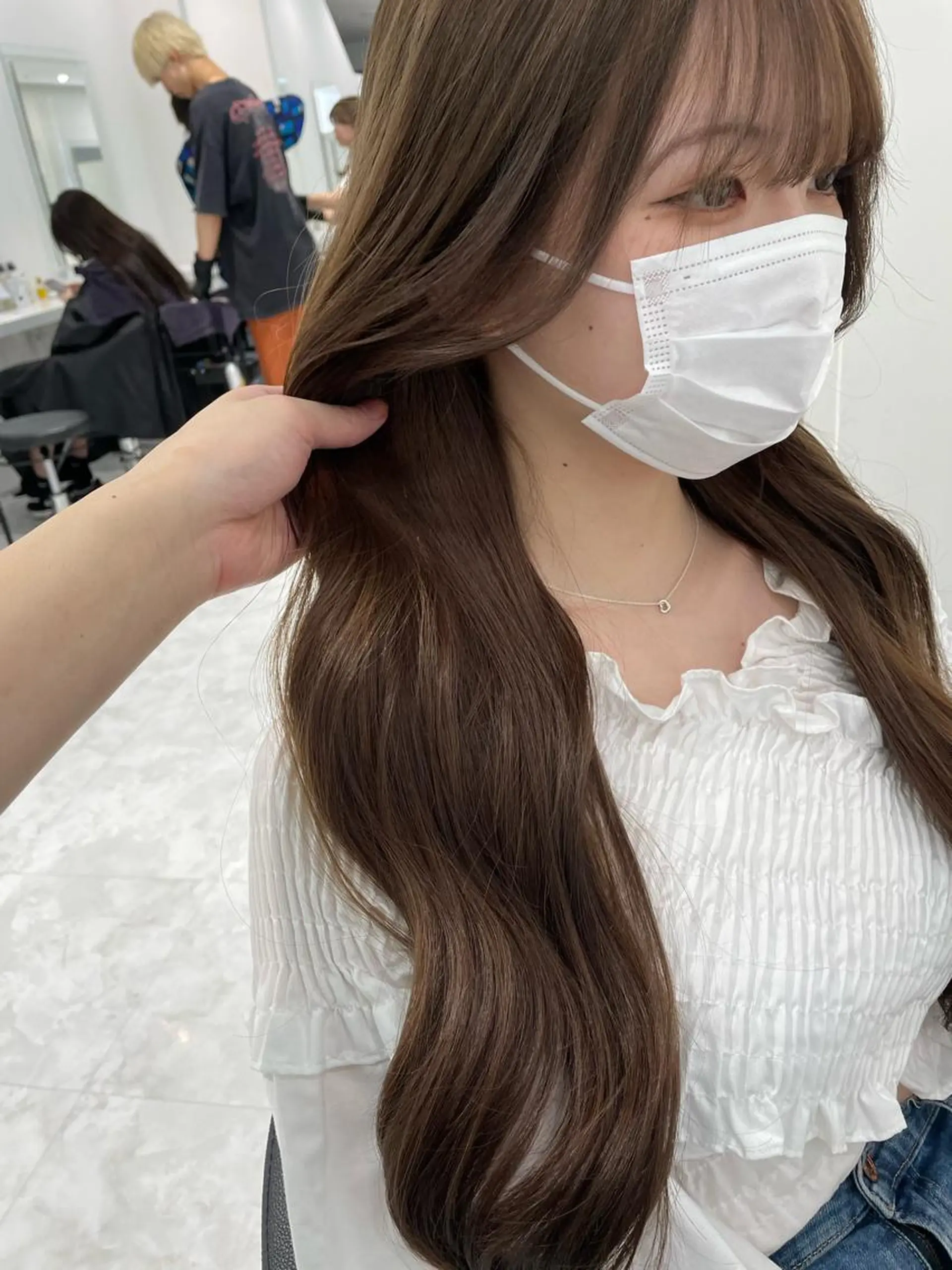 セミロング カラー ヘアアレンジ ブラウンカラー ミルクティーブラウン ヘアカラー トリートメント 髪質改善/ハイトーン /新宿/Takutoのヘアスタイル