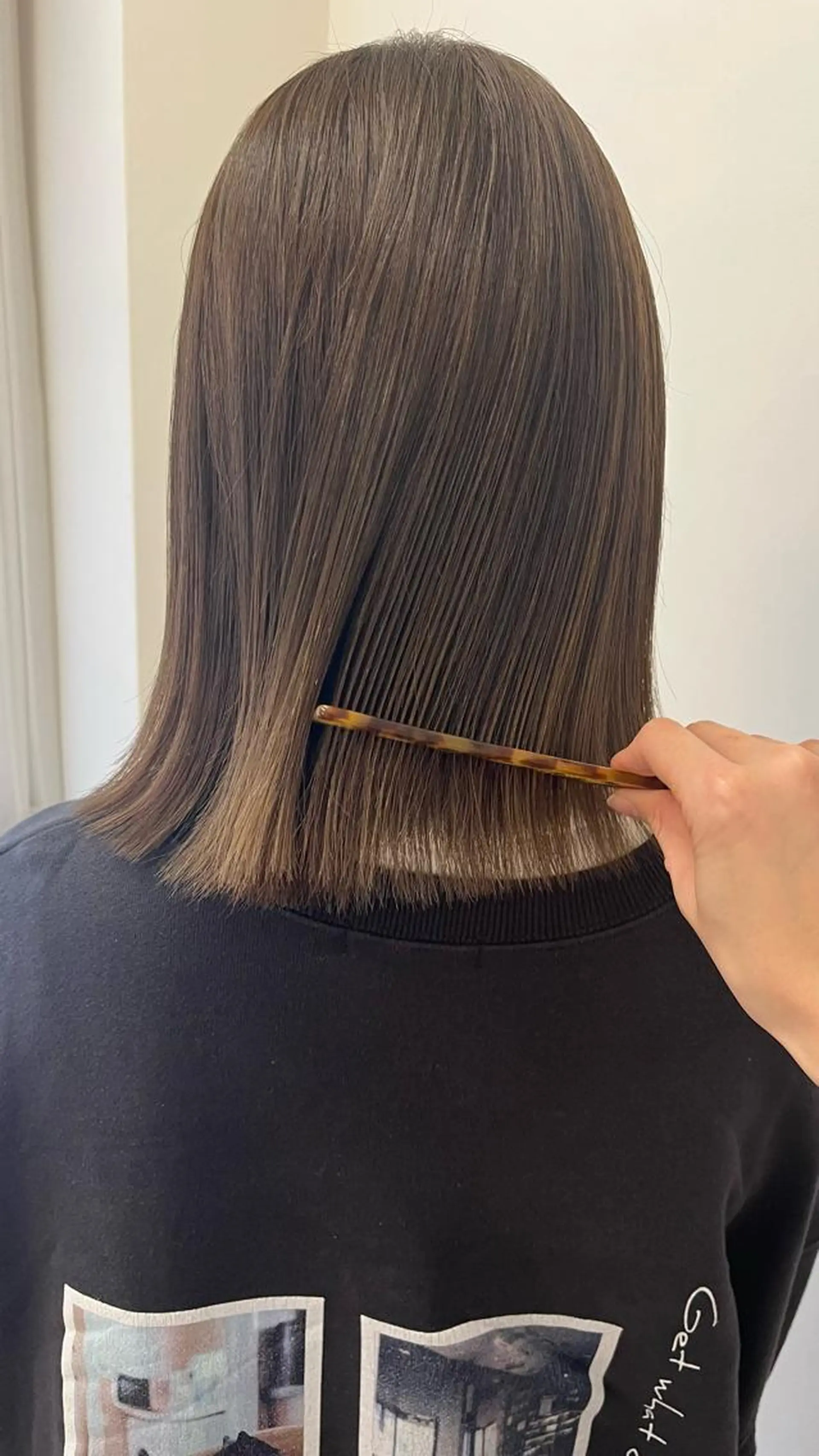 ミディアム カット ヘアカラー 西山 紗耶香🪽 透明感カラー/ボブのヘアスタイル