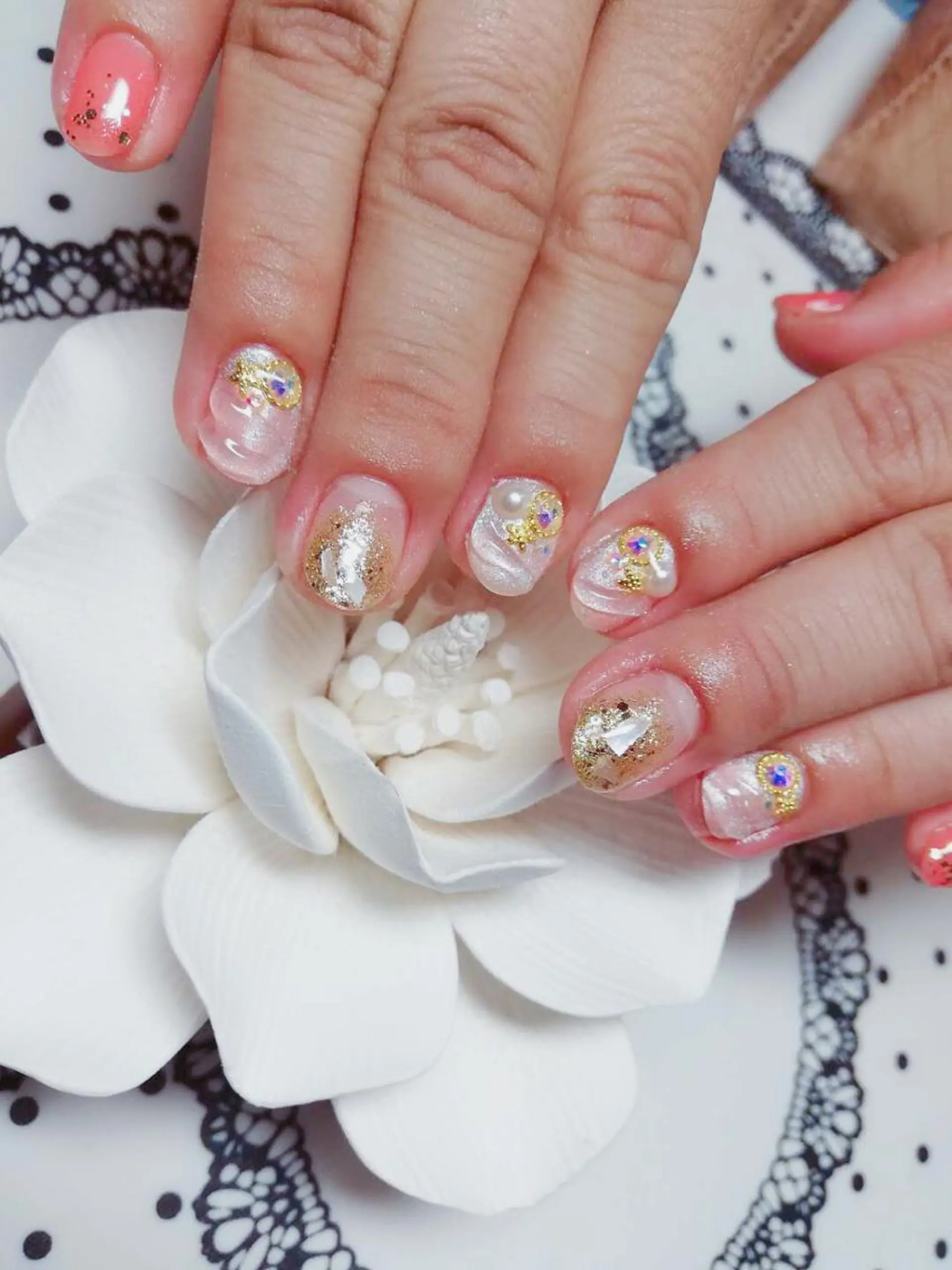 ネイル ハンドネイル マジックミラー所属・マジック ミラーのネイルデザイン