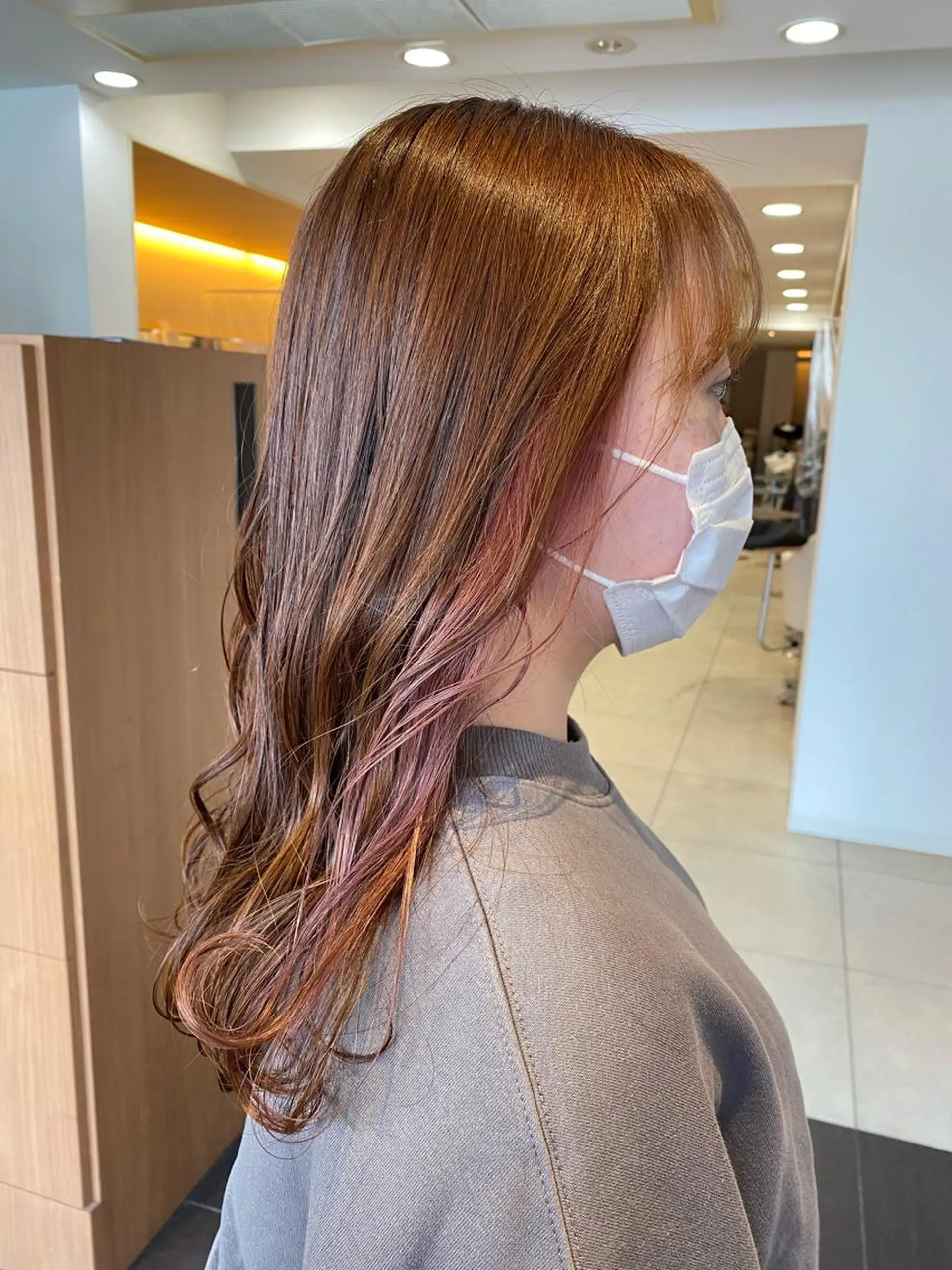 ロング カラー 透明感カラーブリーチ 🌼シゲモトアヤ🌼のヘアスタイル