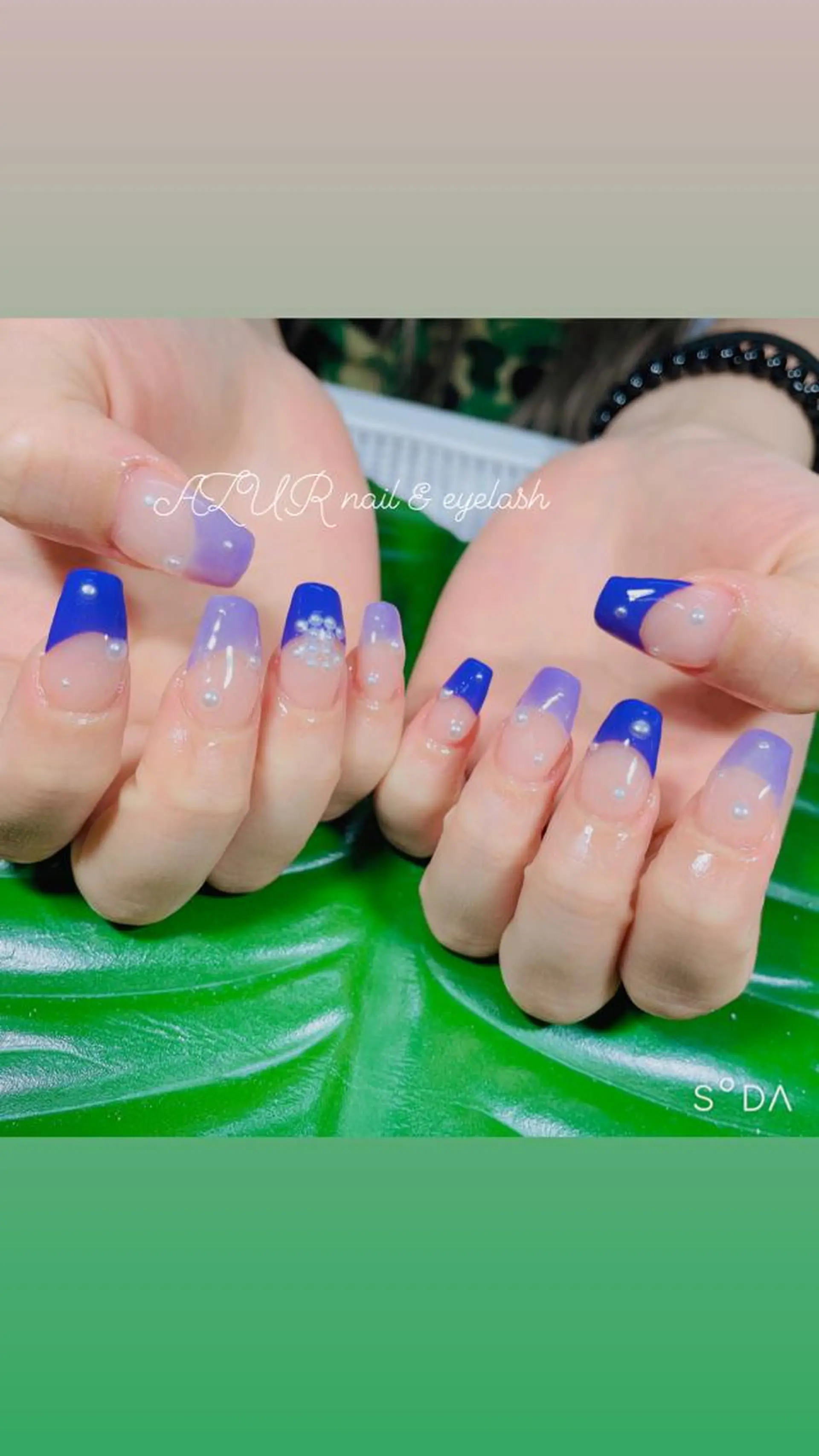 ネイル AZUR N&eyelashのネイルデザイン