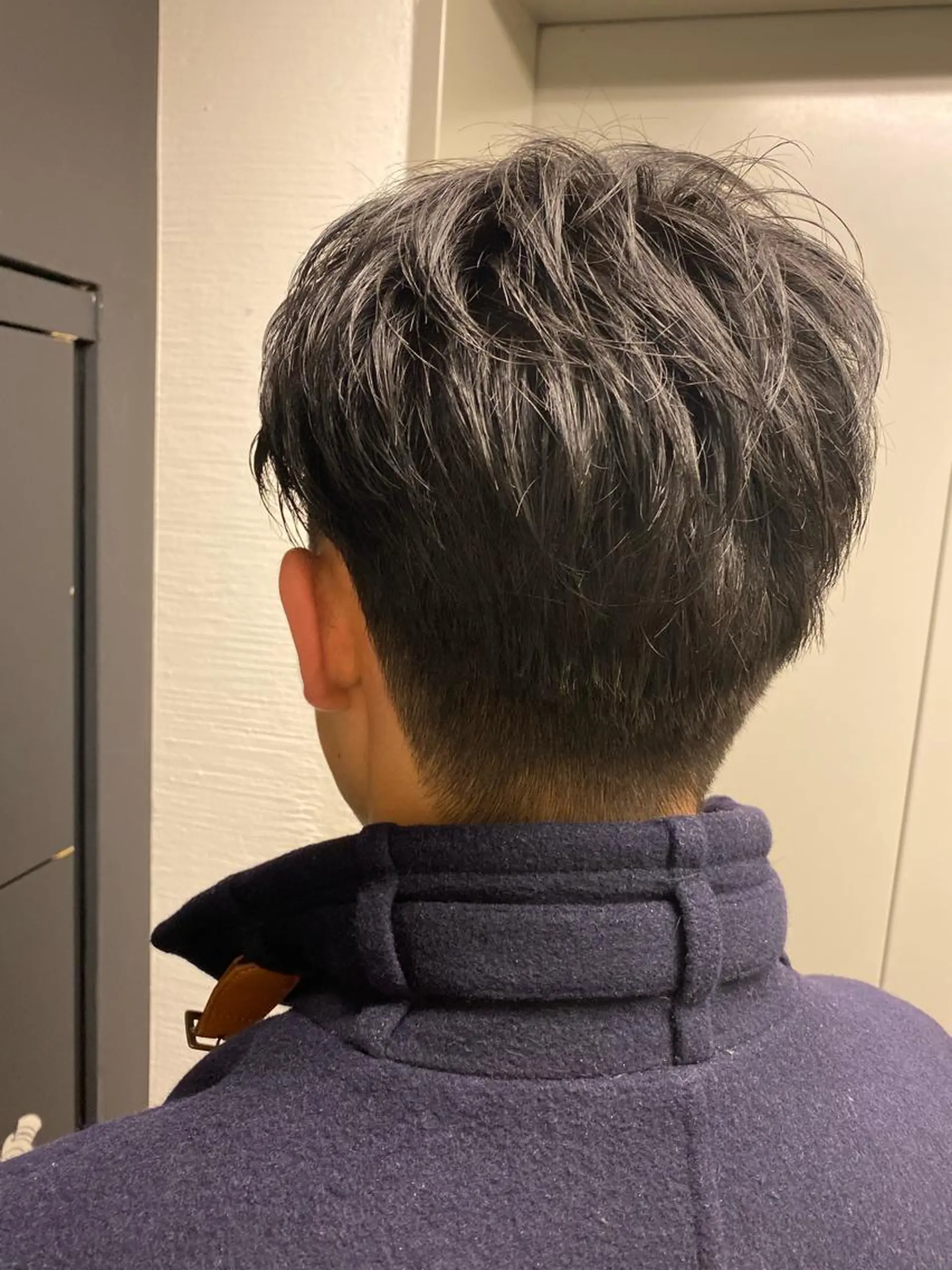 メンズ 美髪/髪質改善 レイヤー/透けカラーのヘアスタイル