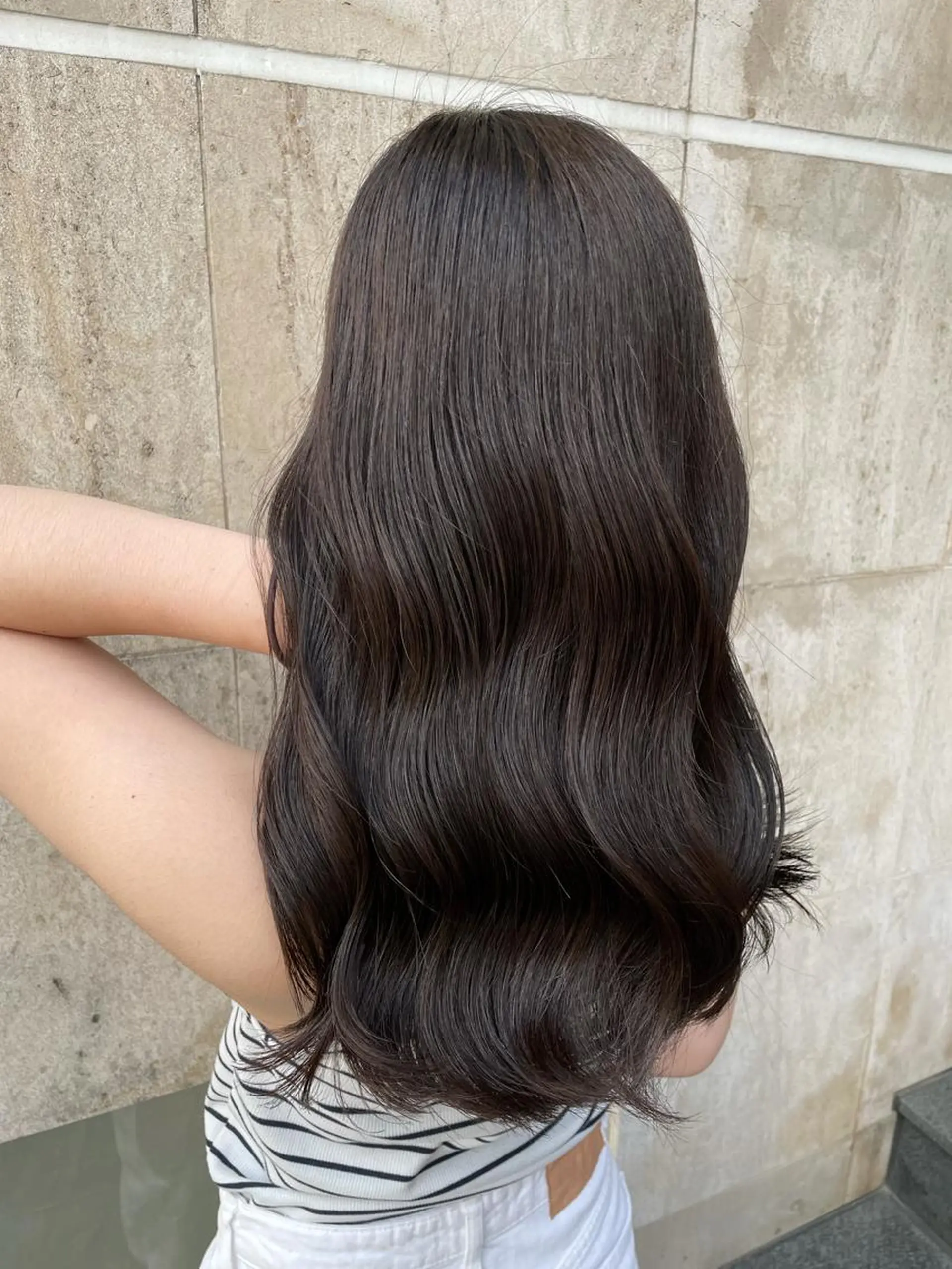 ミディアム カラー ミヤザキ タクトのヘアスタイル