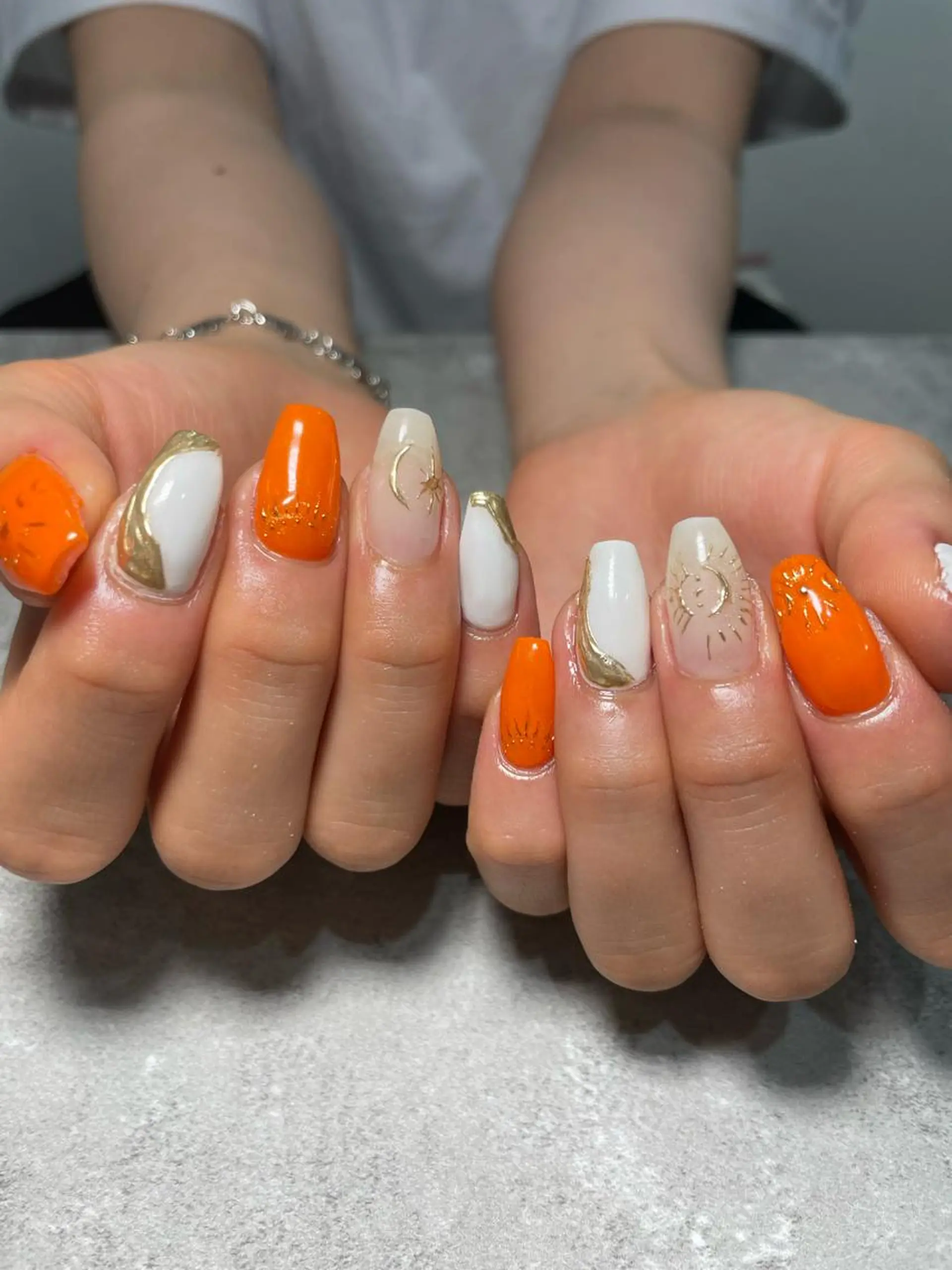 ネイル 持ち込み Raviliss ♡のネイルデザイン