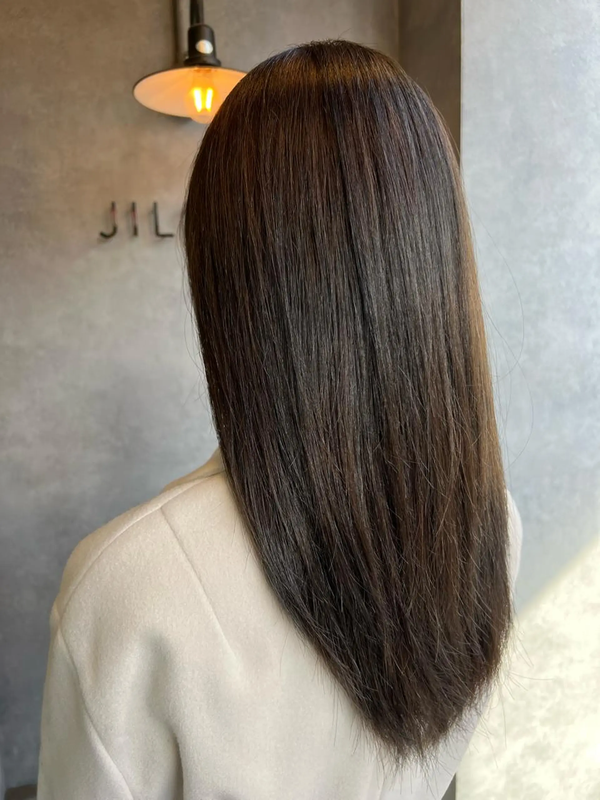 ロング カラー N°jillva 𝑘𝑎𝑟𝑖𝑛のヘアスタイル