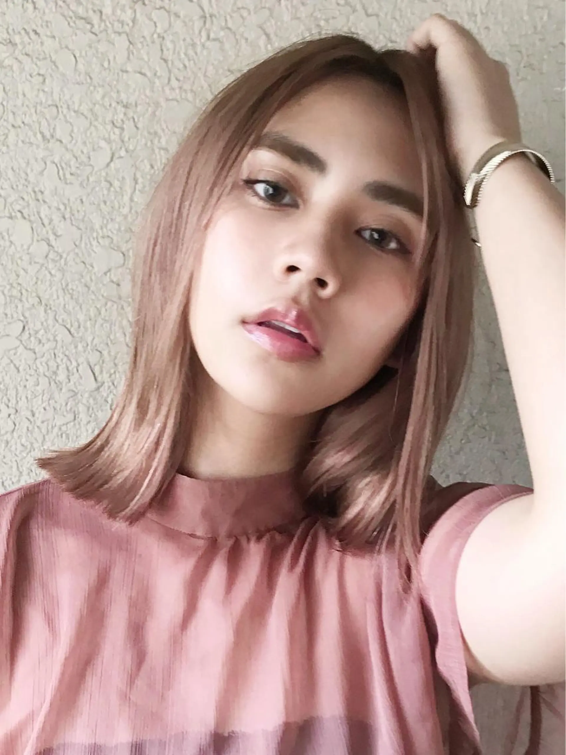 ミディアム 🌼U24 ヘアデザインラボのヘアスタイル