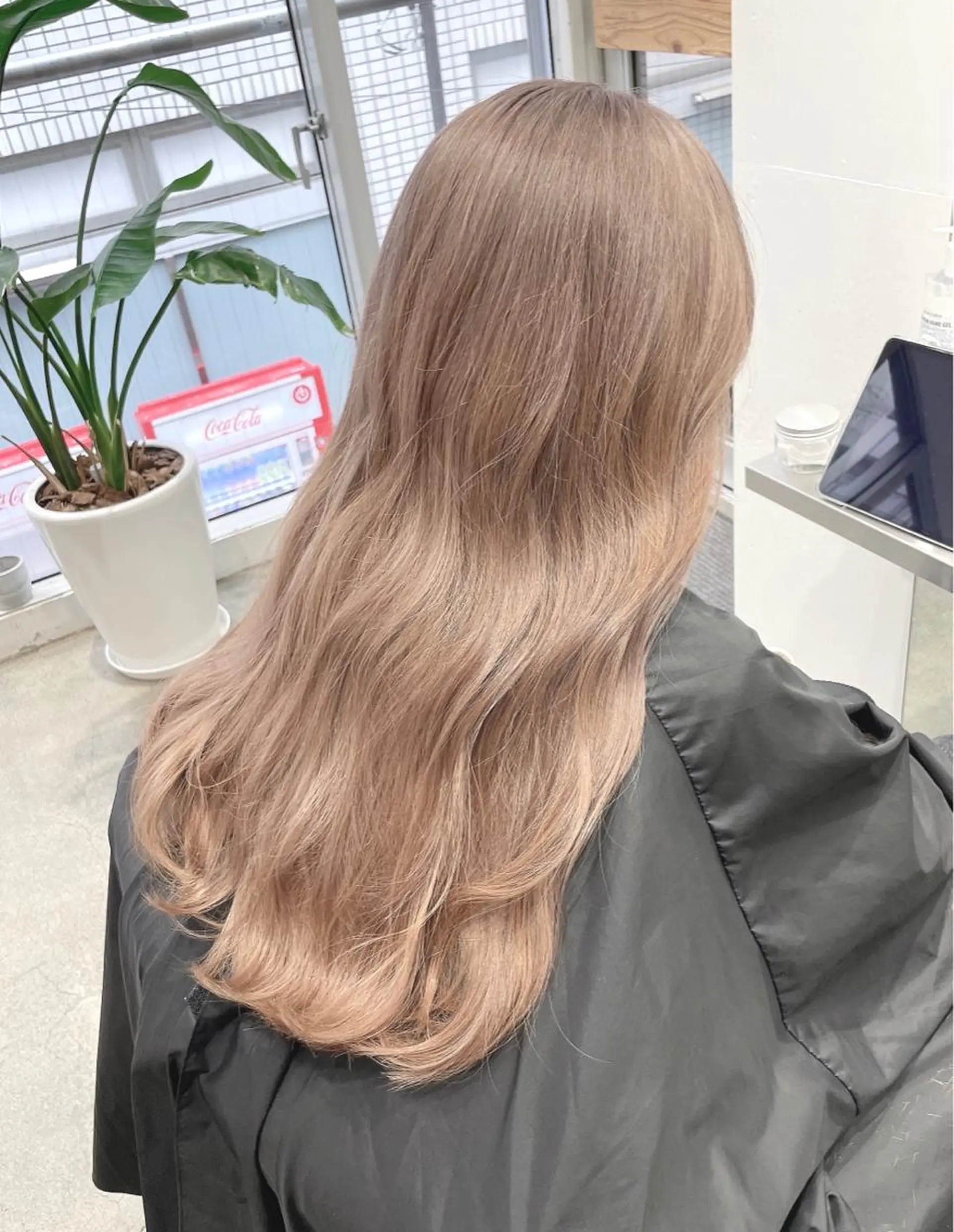 ロング カラー 圧倒的なケアブリーチ /髪質改善🩵松田のヘアスタイル