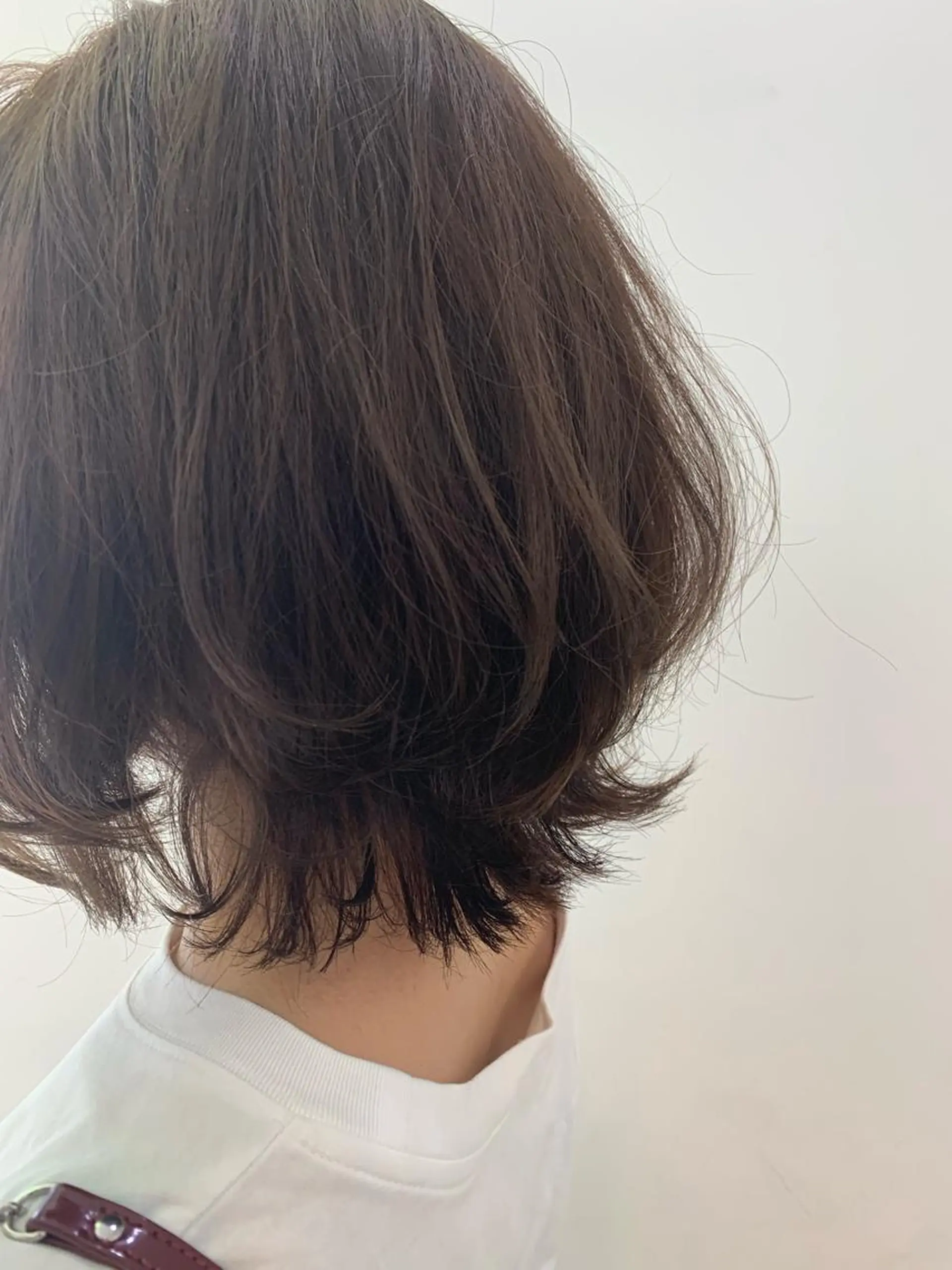 ミディアム カラー ヘアアレンジ ウルフカット 竹井 寛喜のヘアスタイル