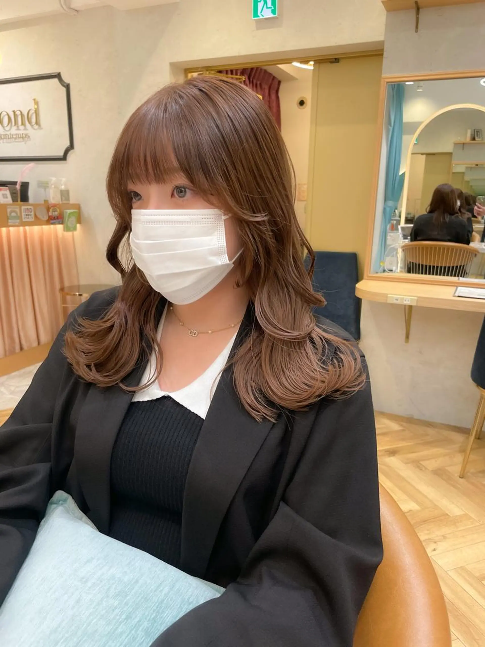 セミロング カット ヘアカラー トリートメント 産休中2026.4月 復帰予定/野崎華代のヘアスタイル