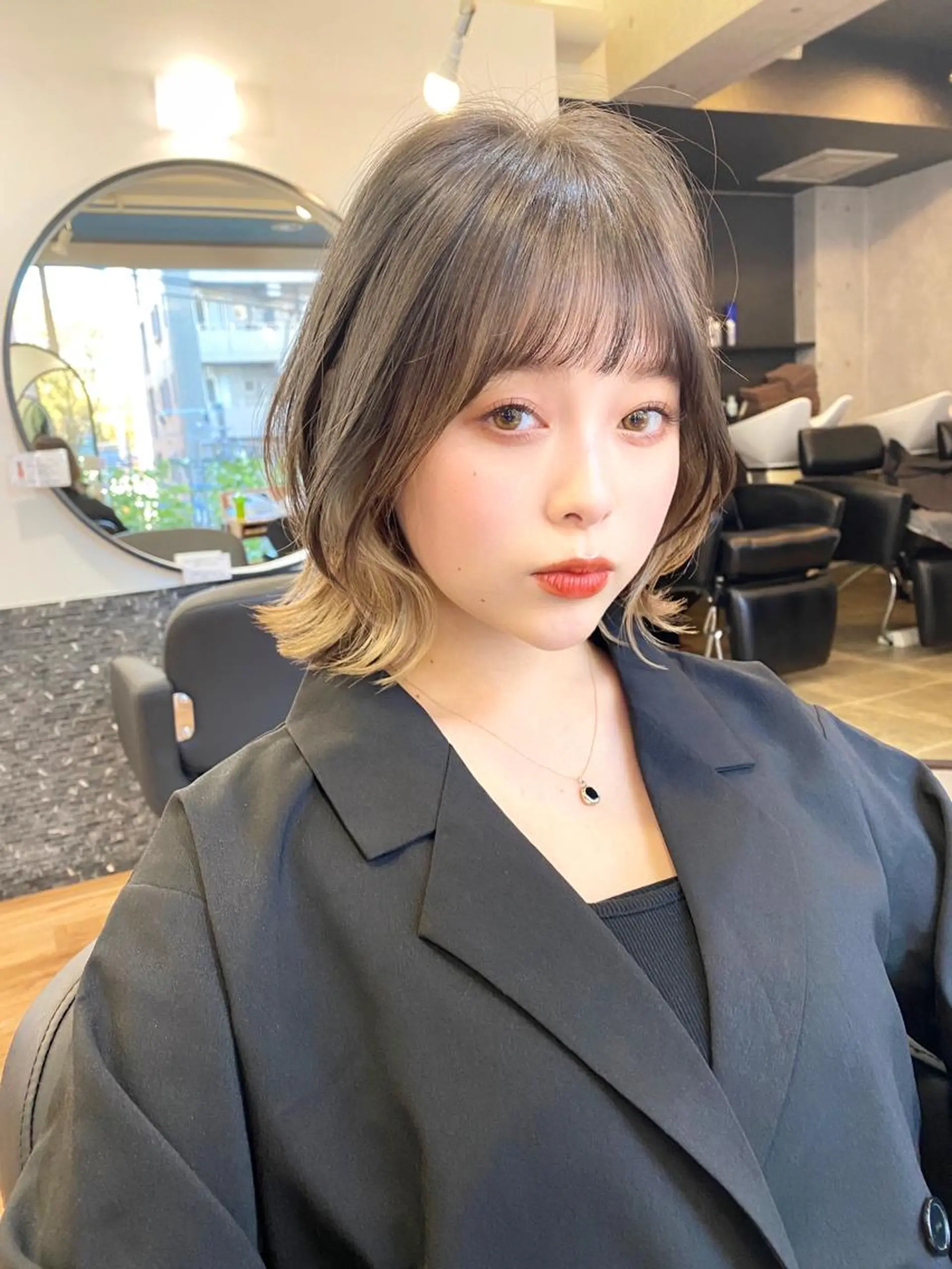 ミディアム ボブ くびれヘア SALOWIN吉祥寺suite店所属・似合わせレイヤー 🇰🇷荒木洋文のヘアスタイル