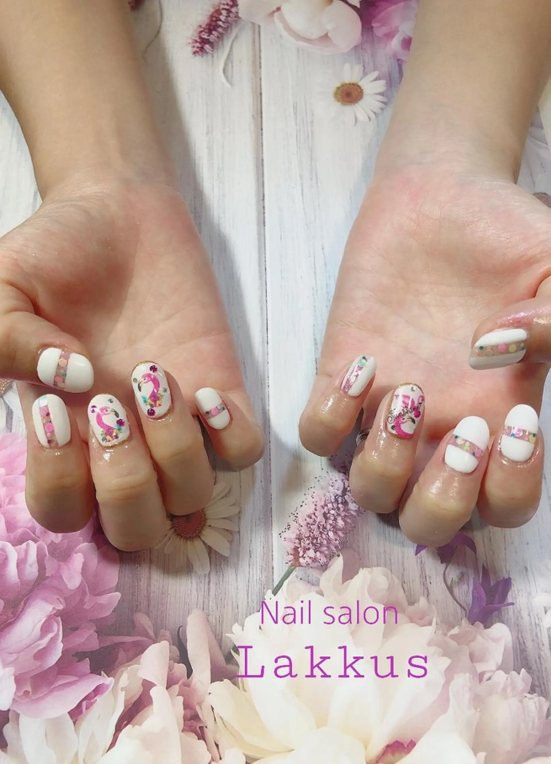 ネイル Lakkus T－Mのネイルデザイン
