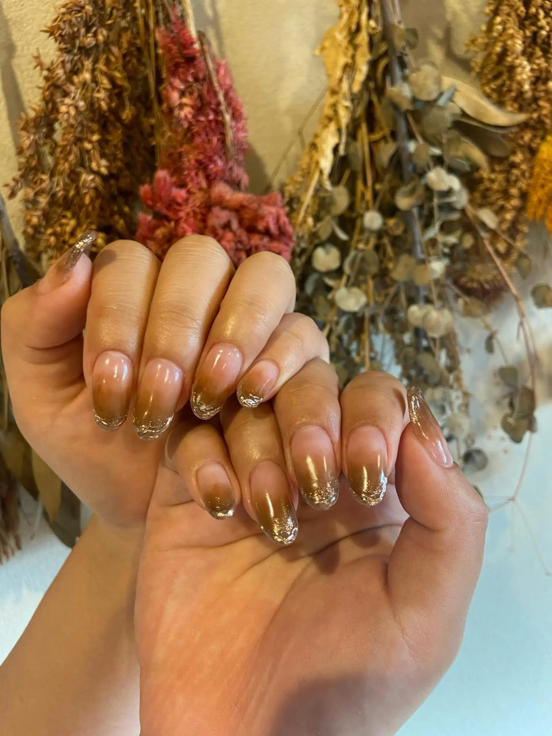 ネイル アートネイル ブラウン グラデーション ミラーネイル ニュアンスネイル . unffのネイルデザイン