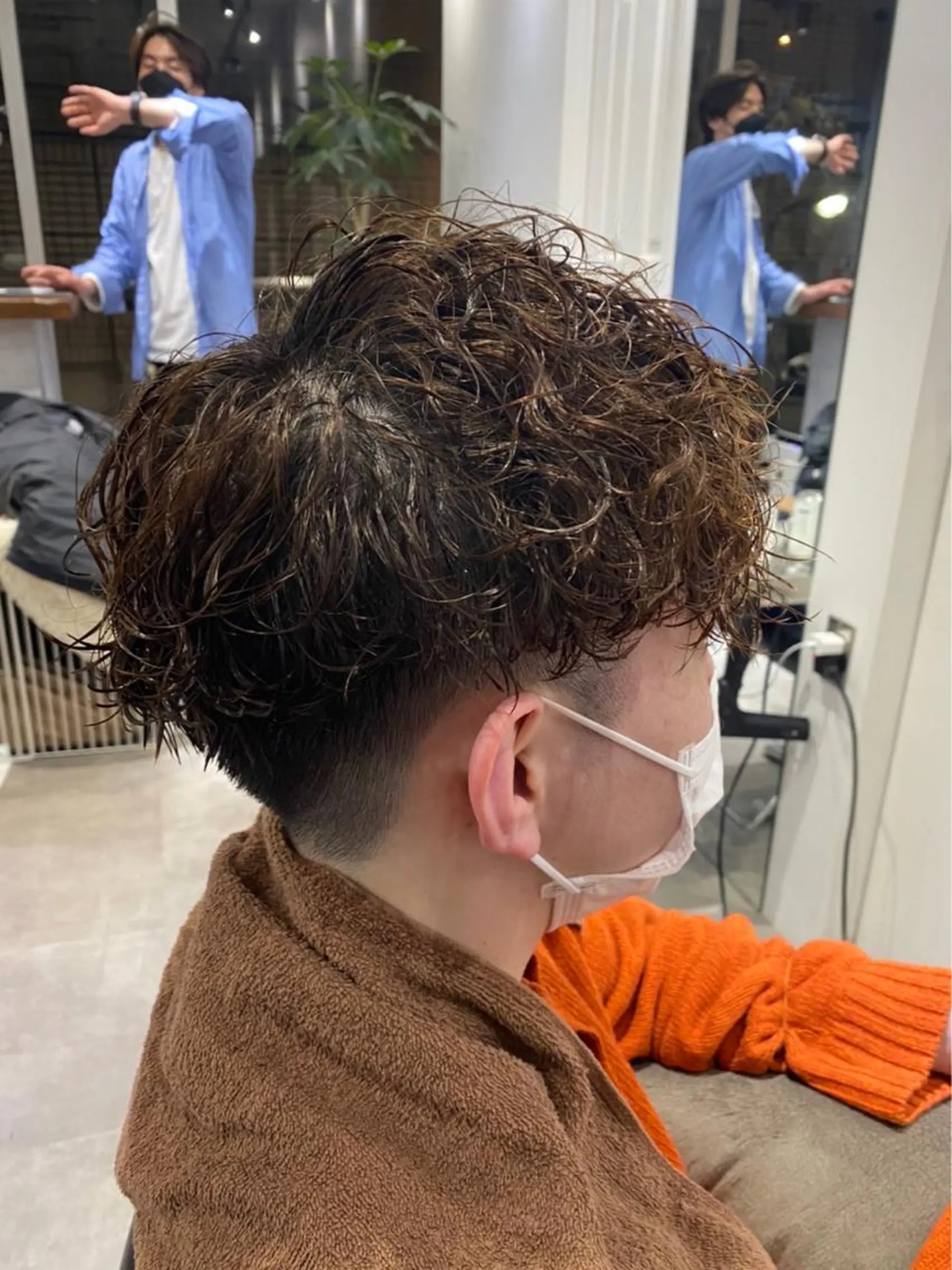 ショート 新宿メンズパーマ ヨモギダのヘアスタイル