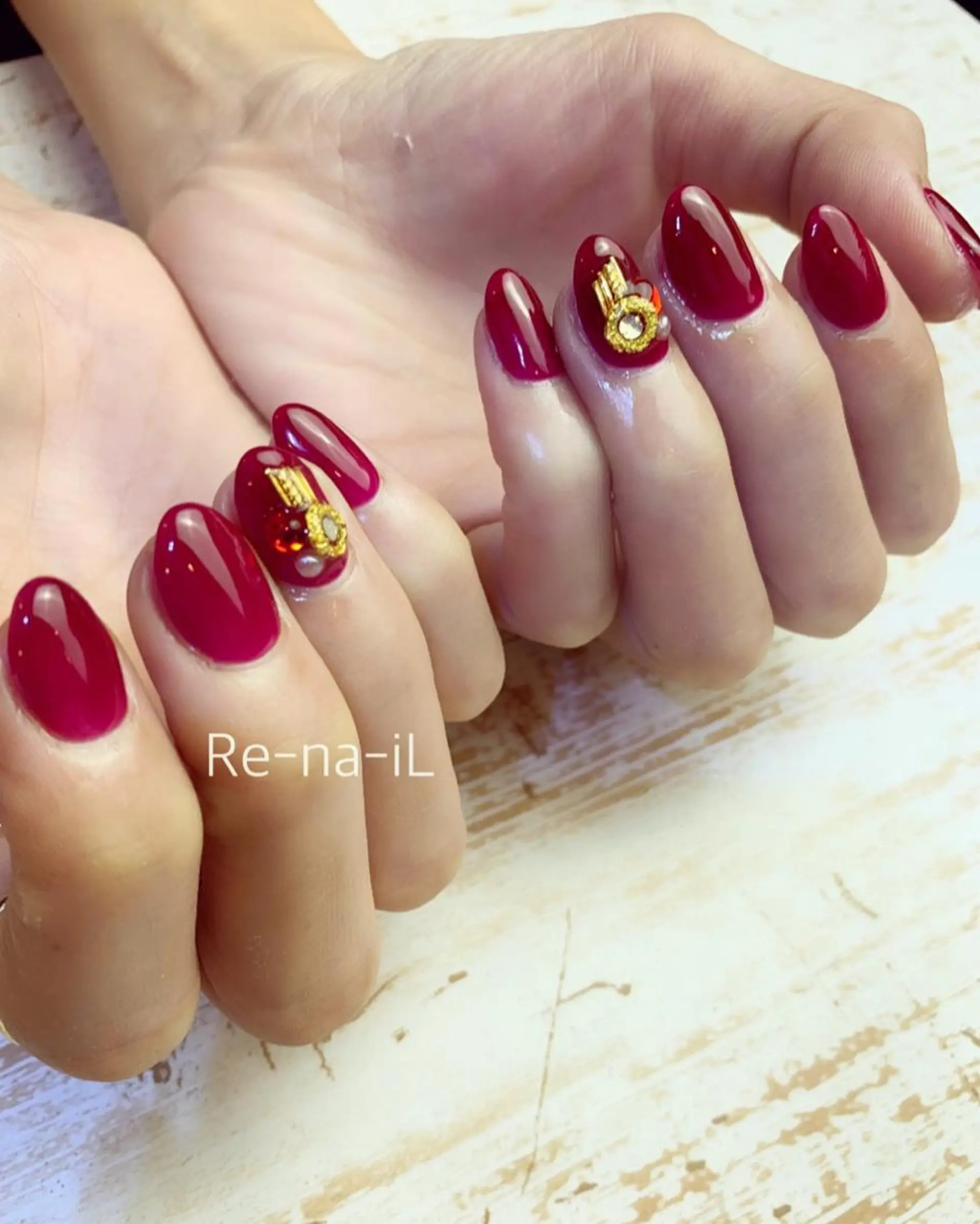 ネイル 本田 レイナ （ネイリスト）のネイルデザイン