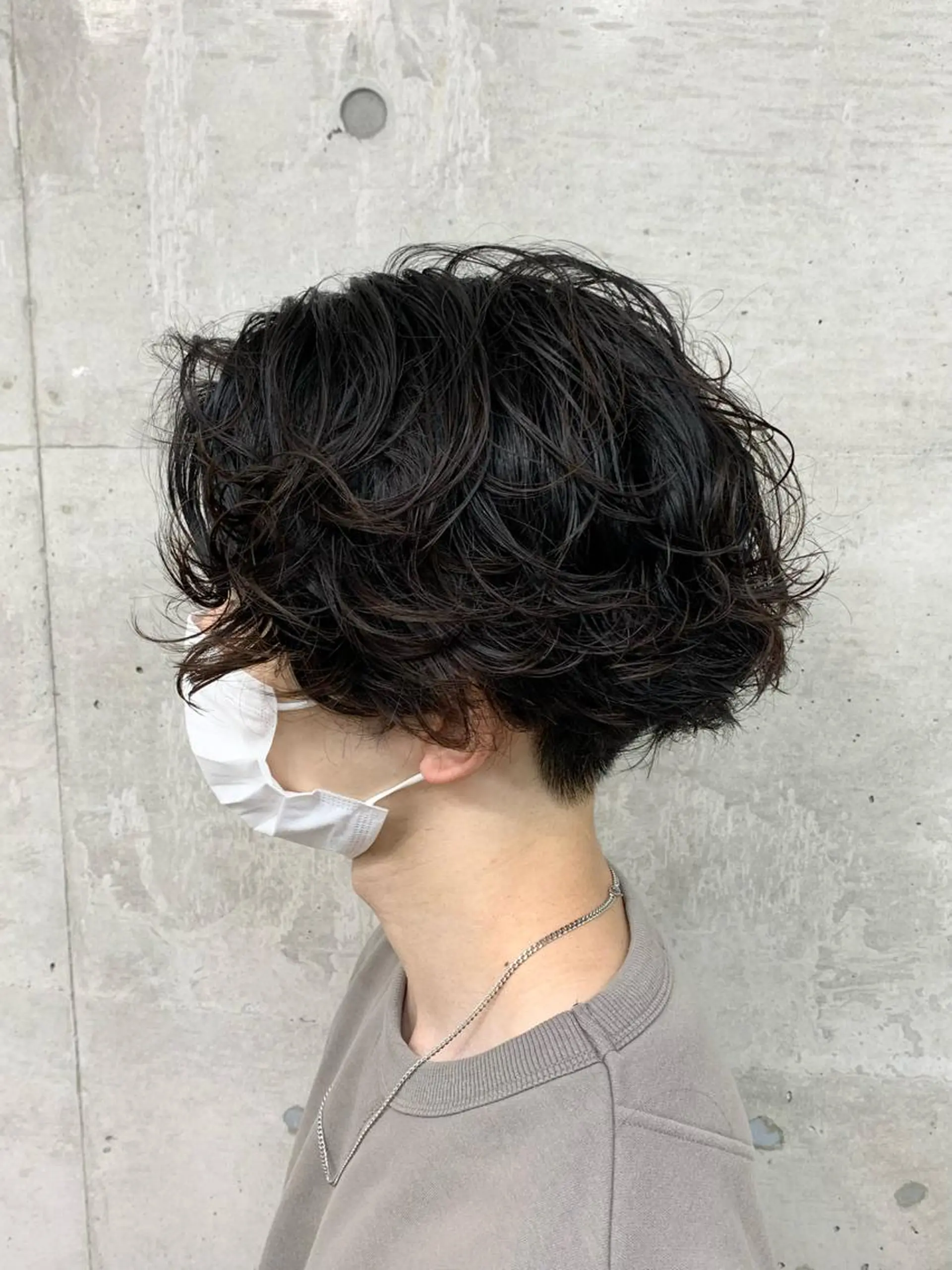 ミディアム パーマ メンズ クセを最大限に活かす メンズパーマ奈良大祐のヘアスタイル