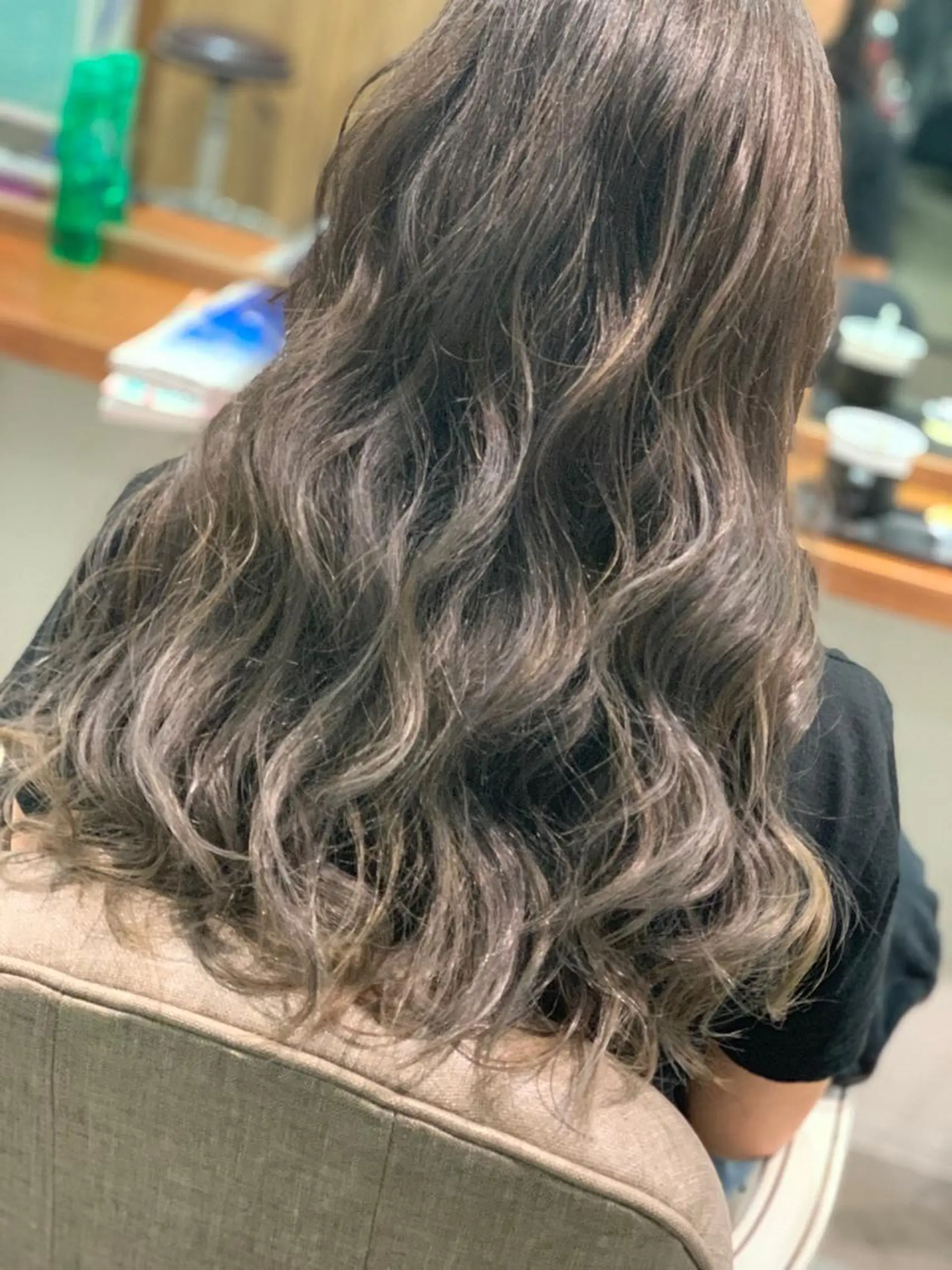 ロング カラー 指名支持率NO.1 スタイリストのヘアスタイル