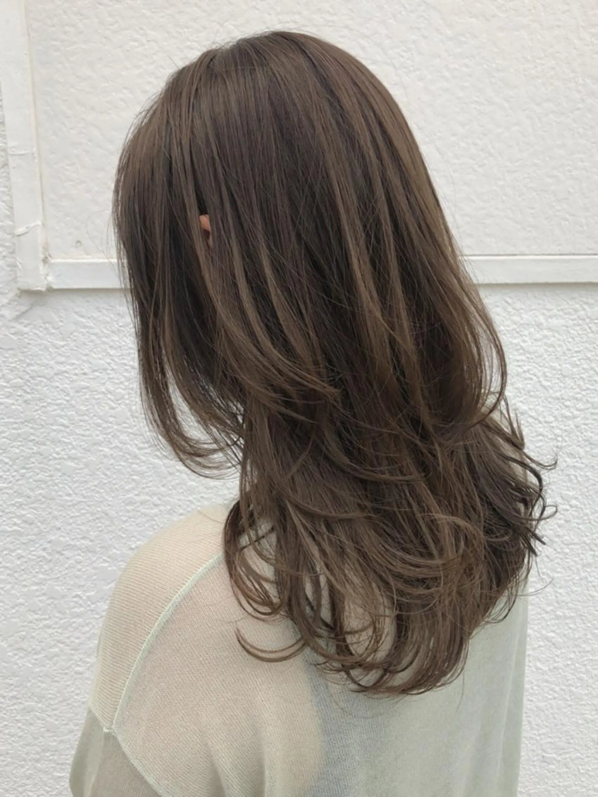 セミロング レイヤーカット カット ヘアカラー Beauty Salon  peige所属・peige 斉藤✨大人ヘアー✨のヘアスタイル