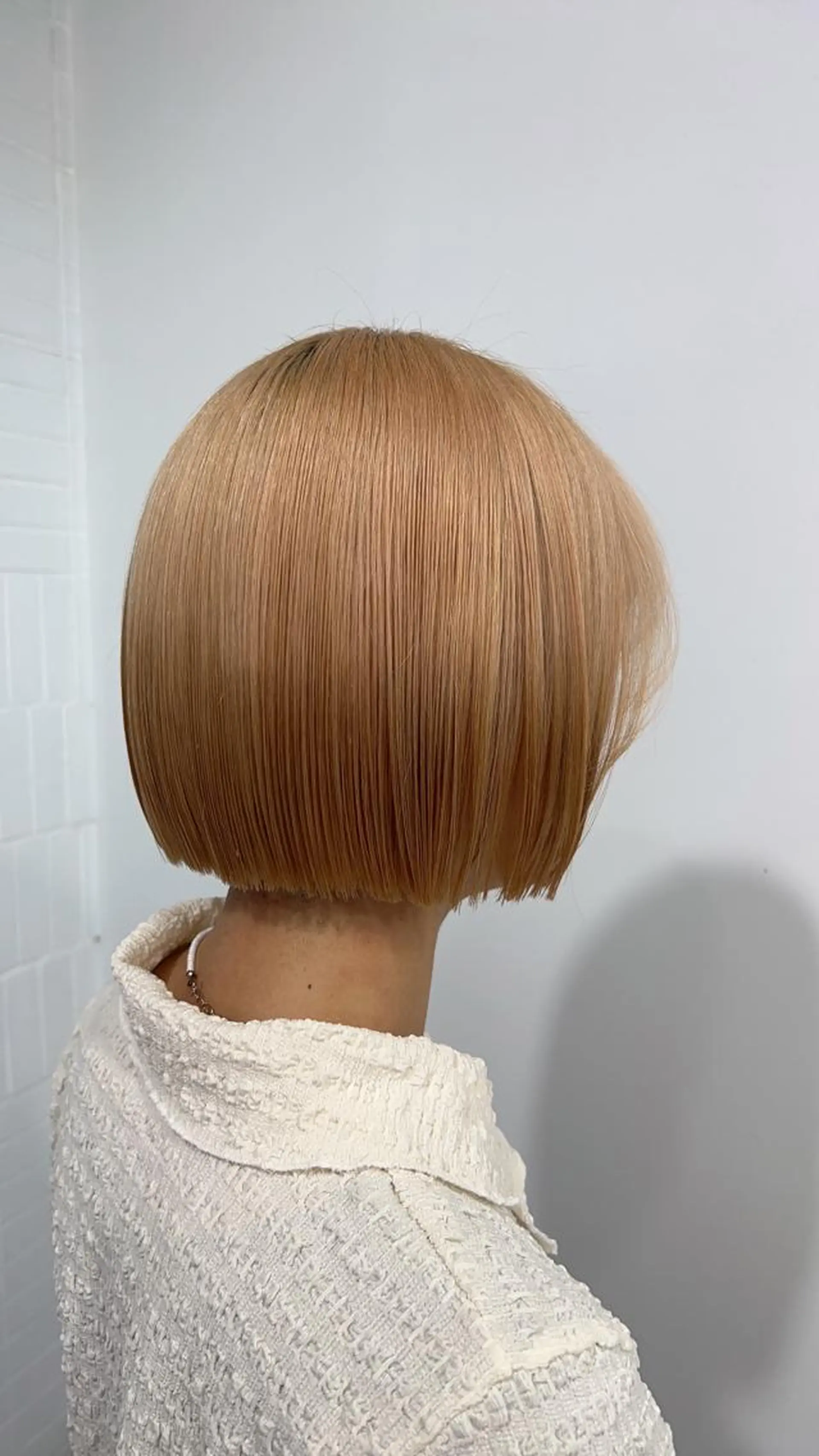 ミディアム ミディアムパーマ ボブ 髪質改善 レイヤーカット ヘアカラー MiRI💜地毛級 エクステ✖似合わせ技のヘアスタイル