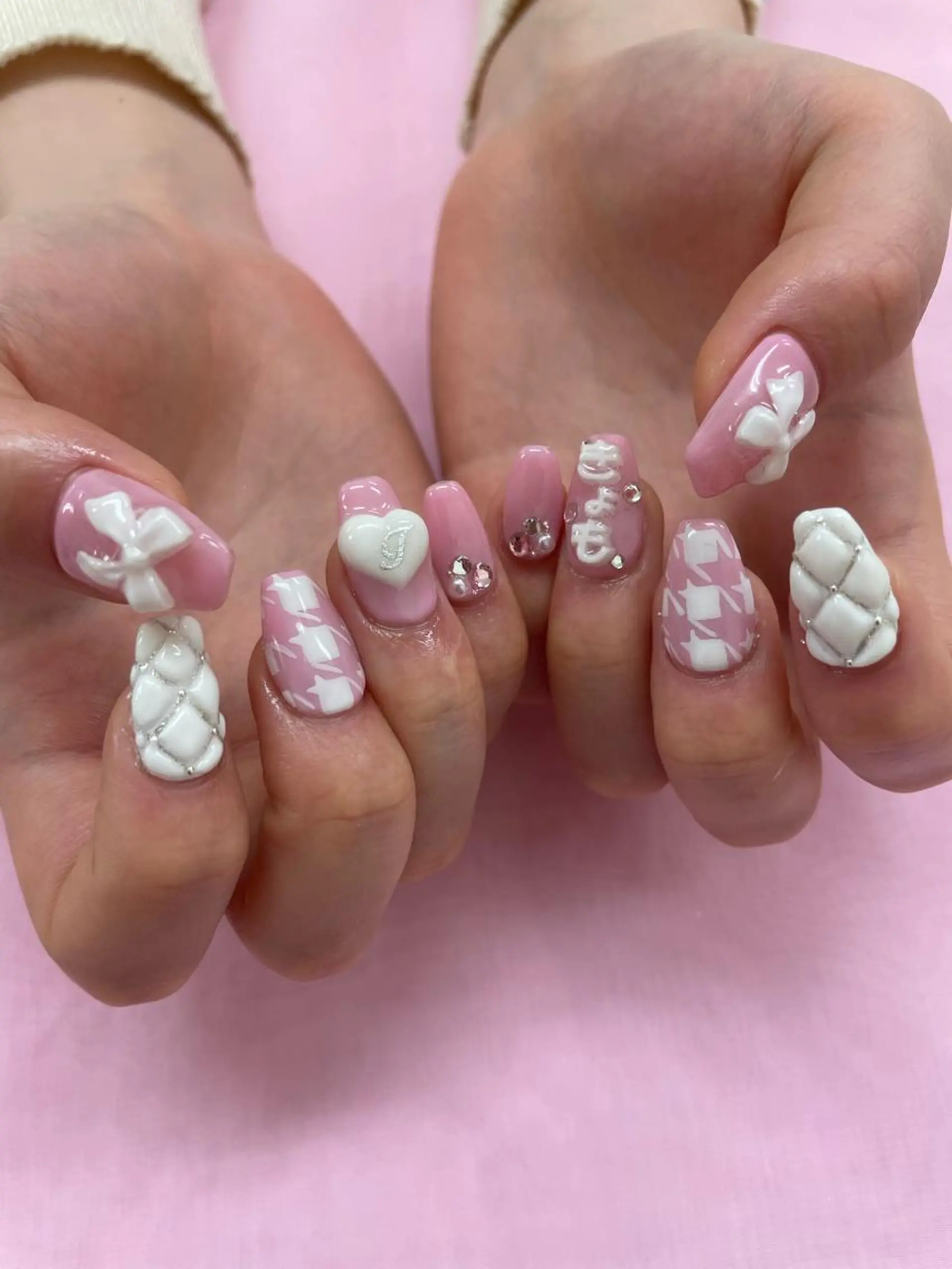 ネイル ハンドネイル 五十嵐 美智のネイルデザイン