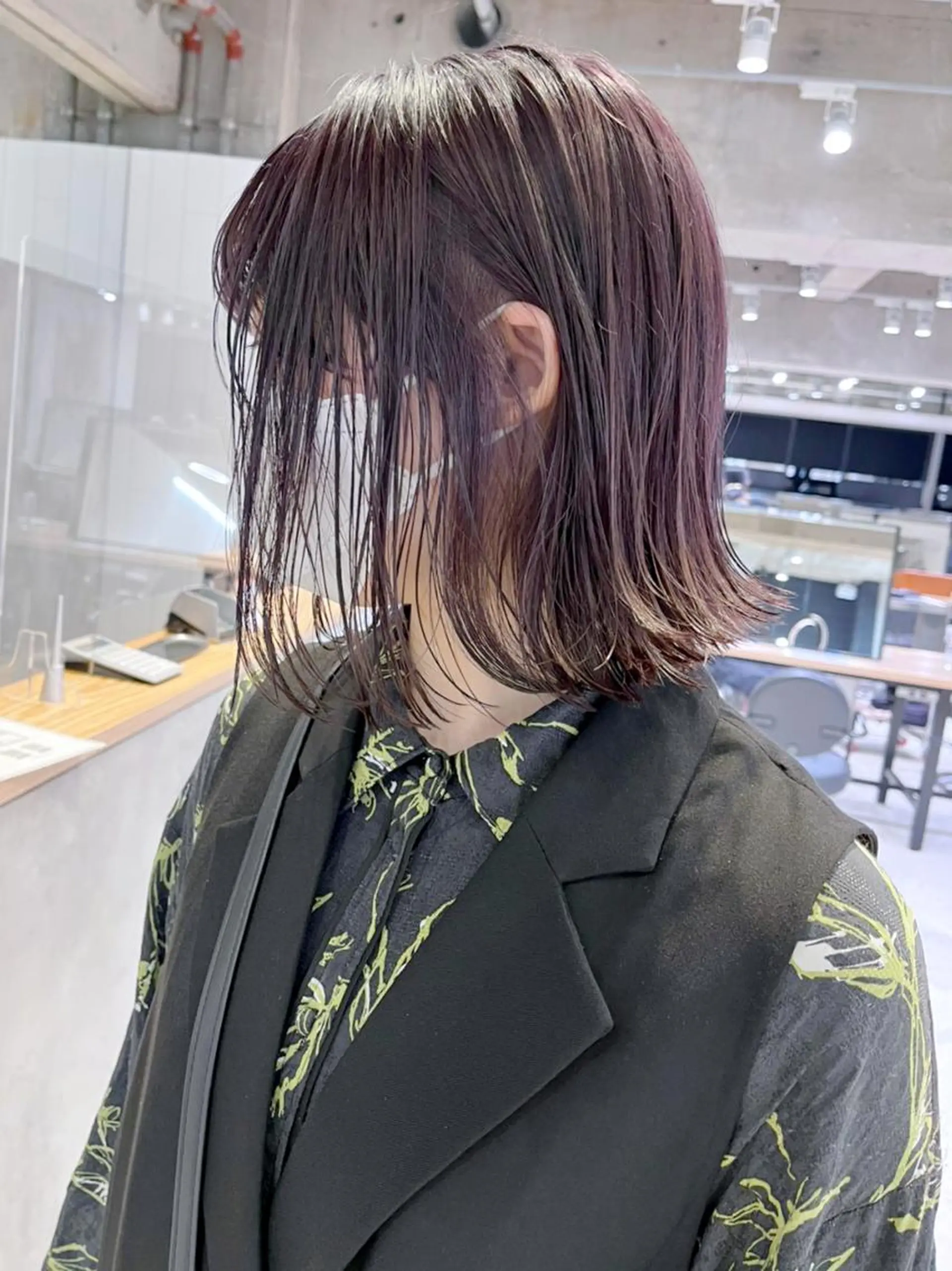 カラー パーマ ヘアアレンジ バイオレットカラー カット ITbyALBUM 松戸のヘアスタイル