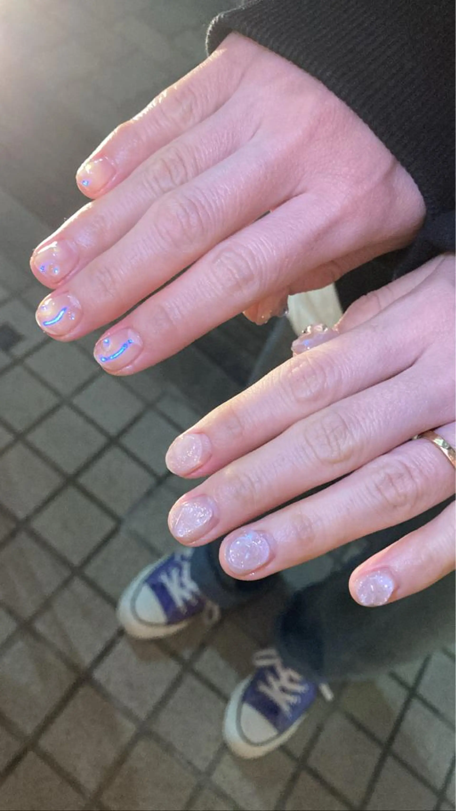 ネイル nailsalon　hue所属・小山 羽奈のネイルデザイン