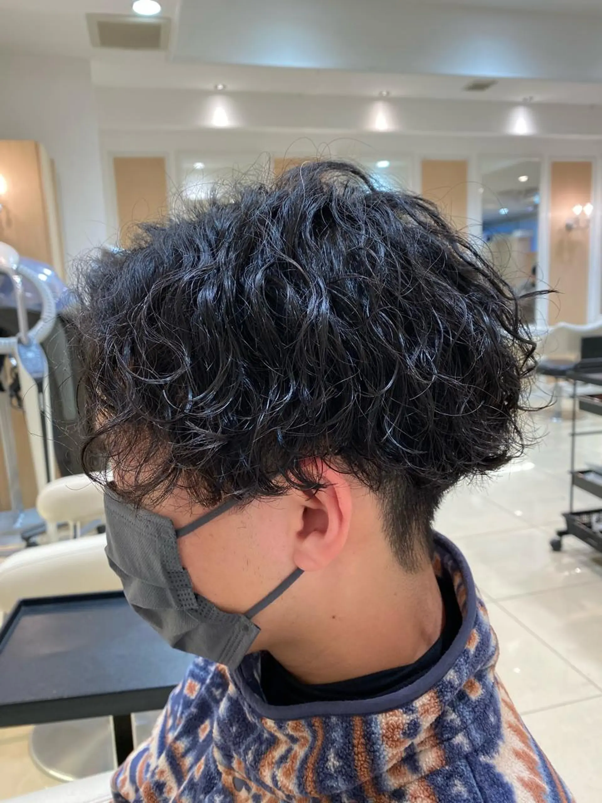 ショート パーマ メンズ カット パーマ メンズ特化型美容師 栗山勇人のヘアスタイル