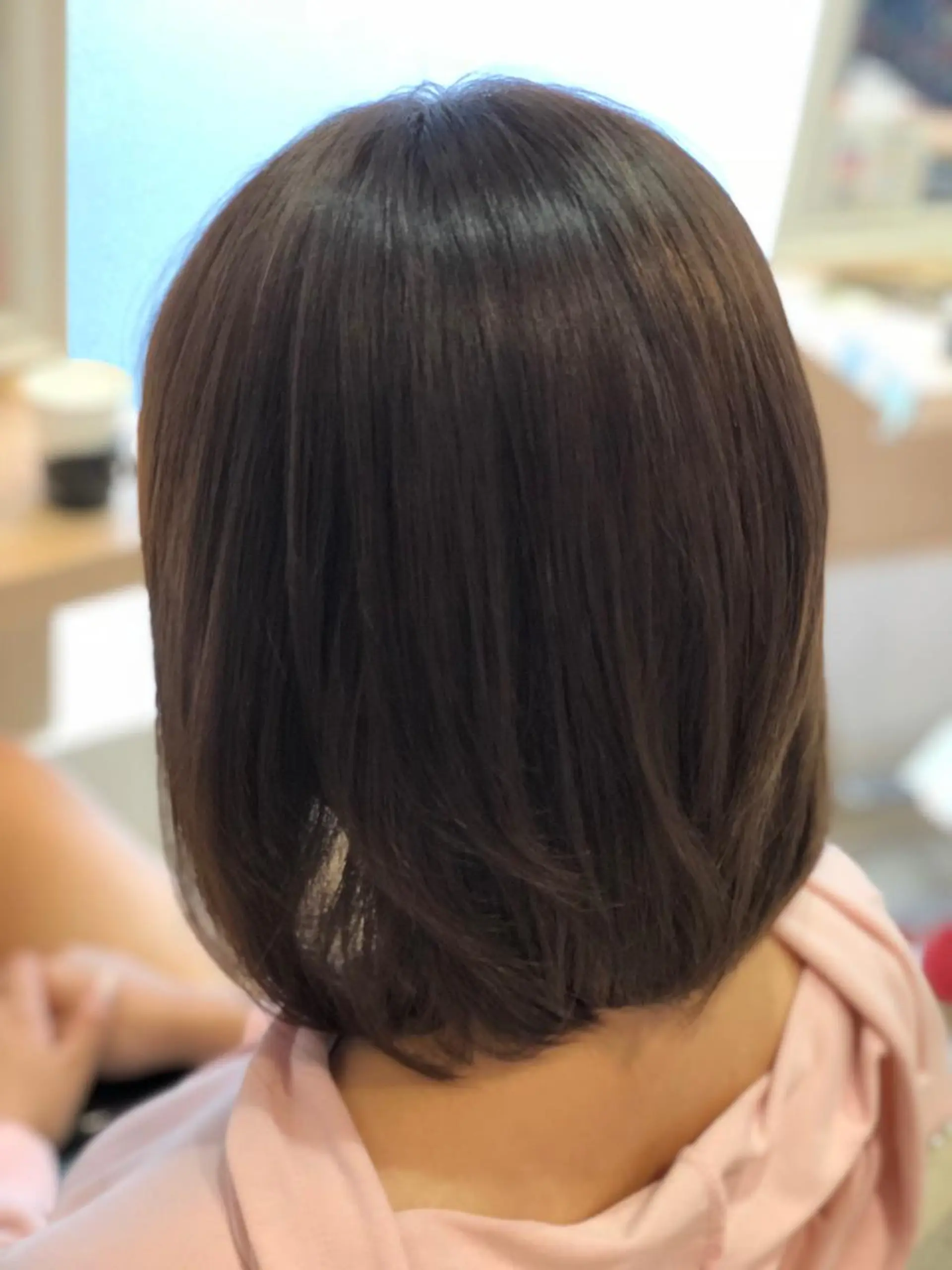 ミディアム 縮毛矯正/髪質改善 継続する美髪のヘアスタイル