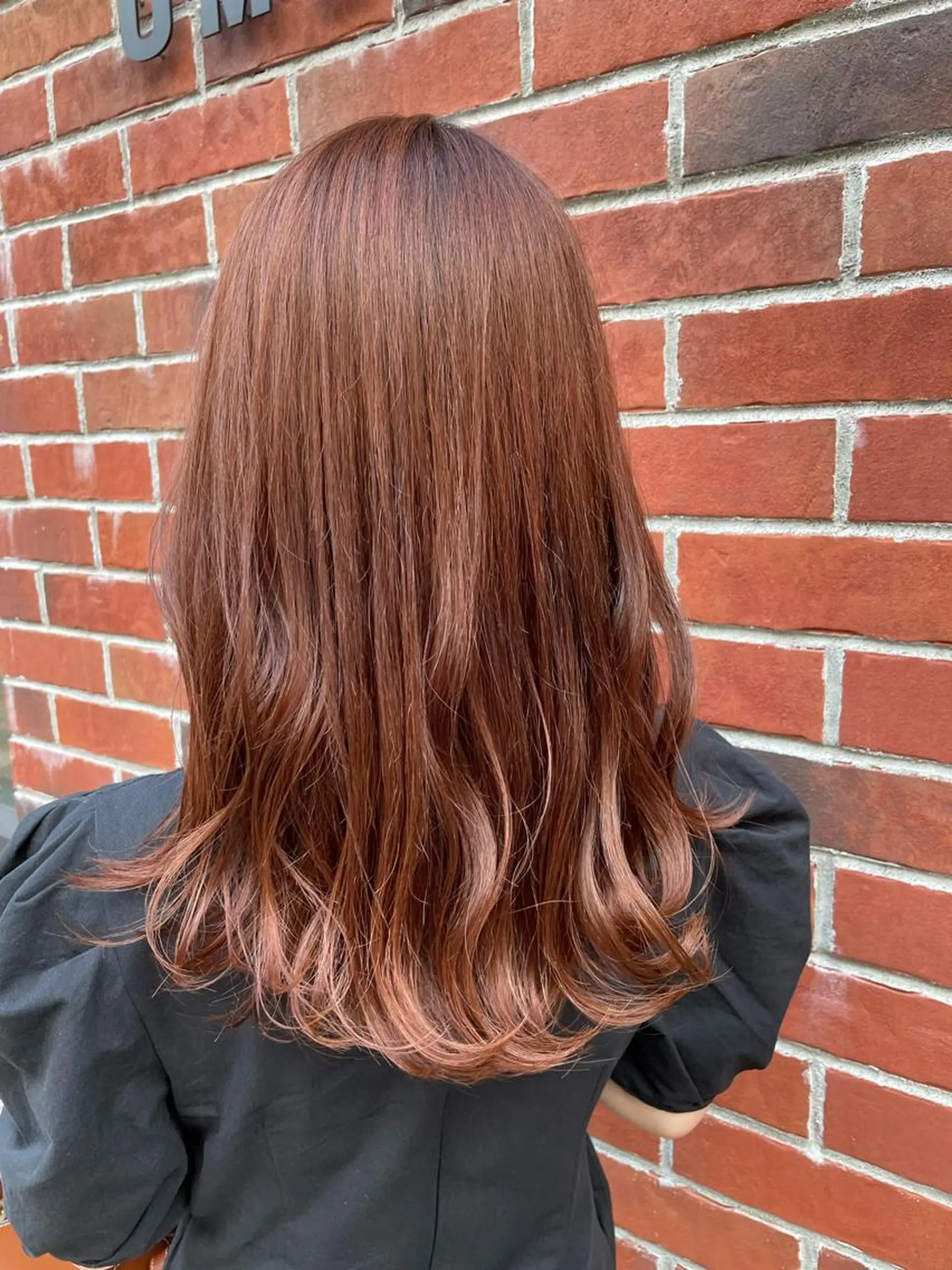 ロング 小林 愛花のヘアスタイル