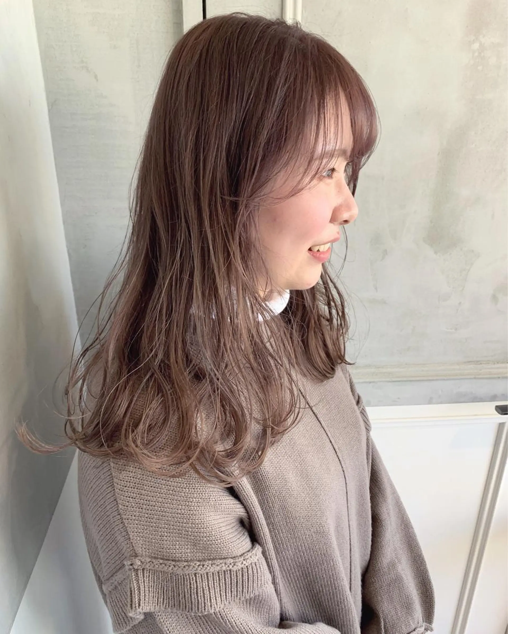 セミロング カラー minami🪷 暖色カラーのヘアスタイル