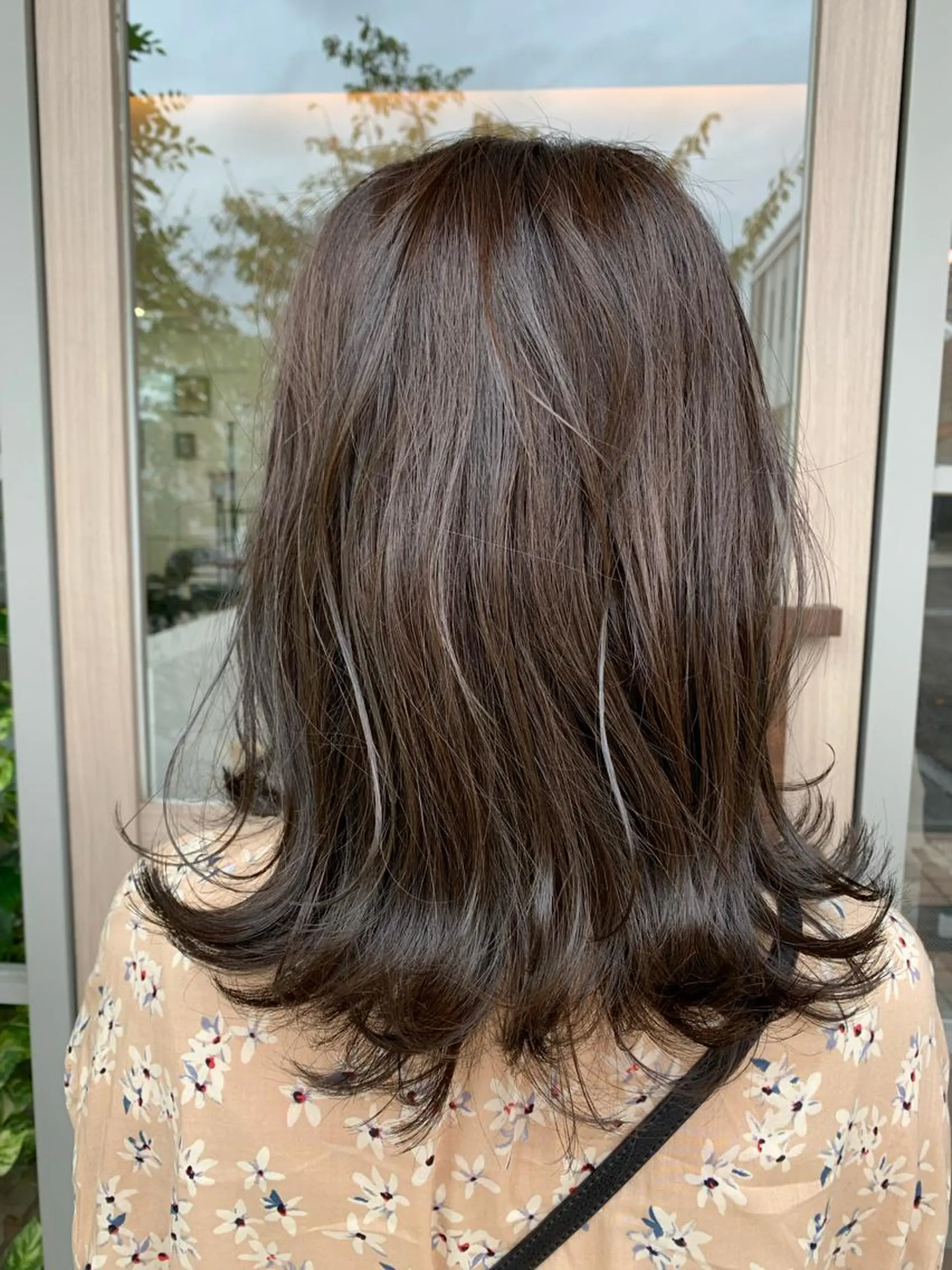 ミディアム カラー 💛艶カラー髪質改善 💛MIYUのヘアスタイル