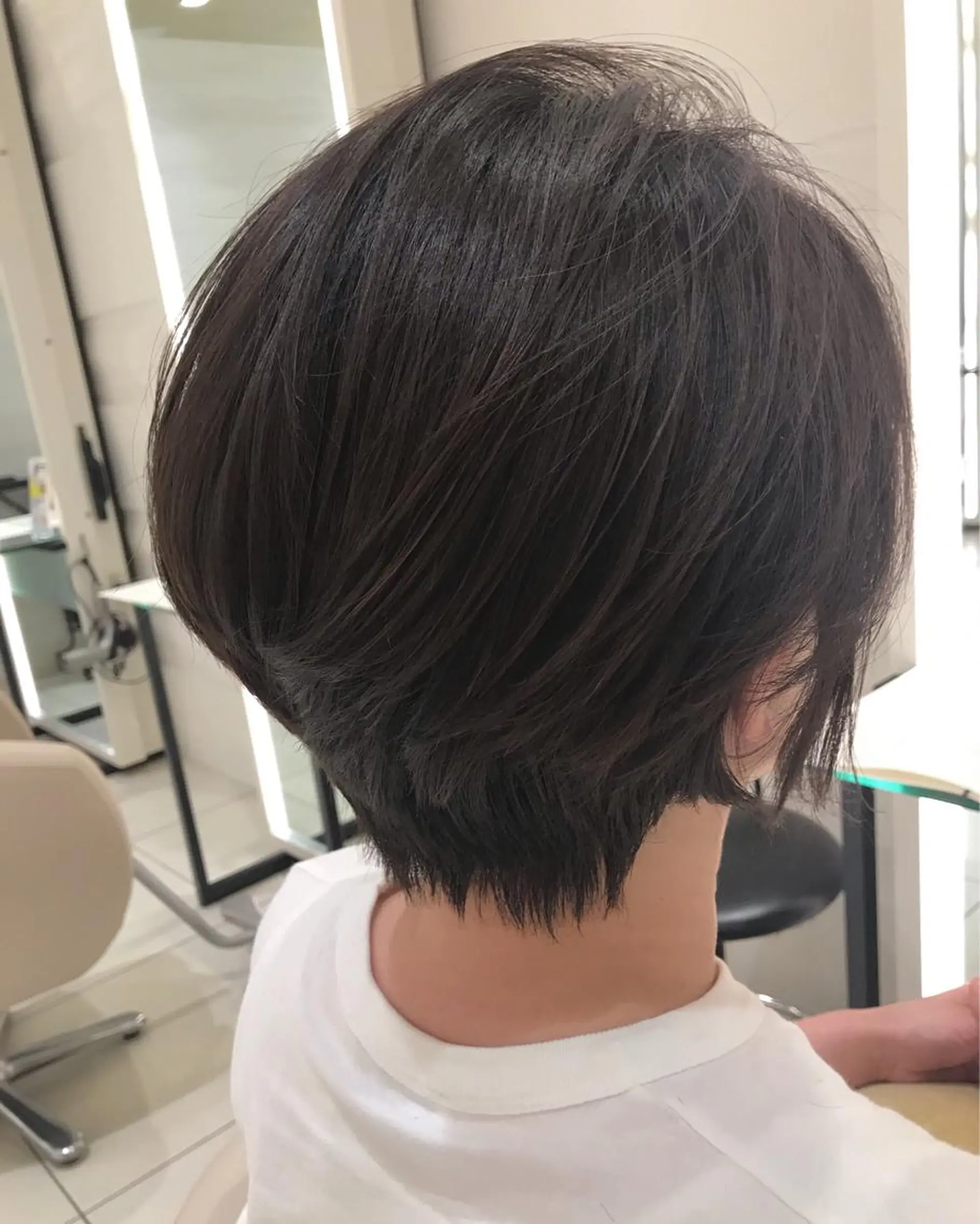 ショート 石田 優菜のヘアスタイル