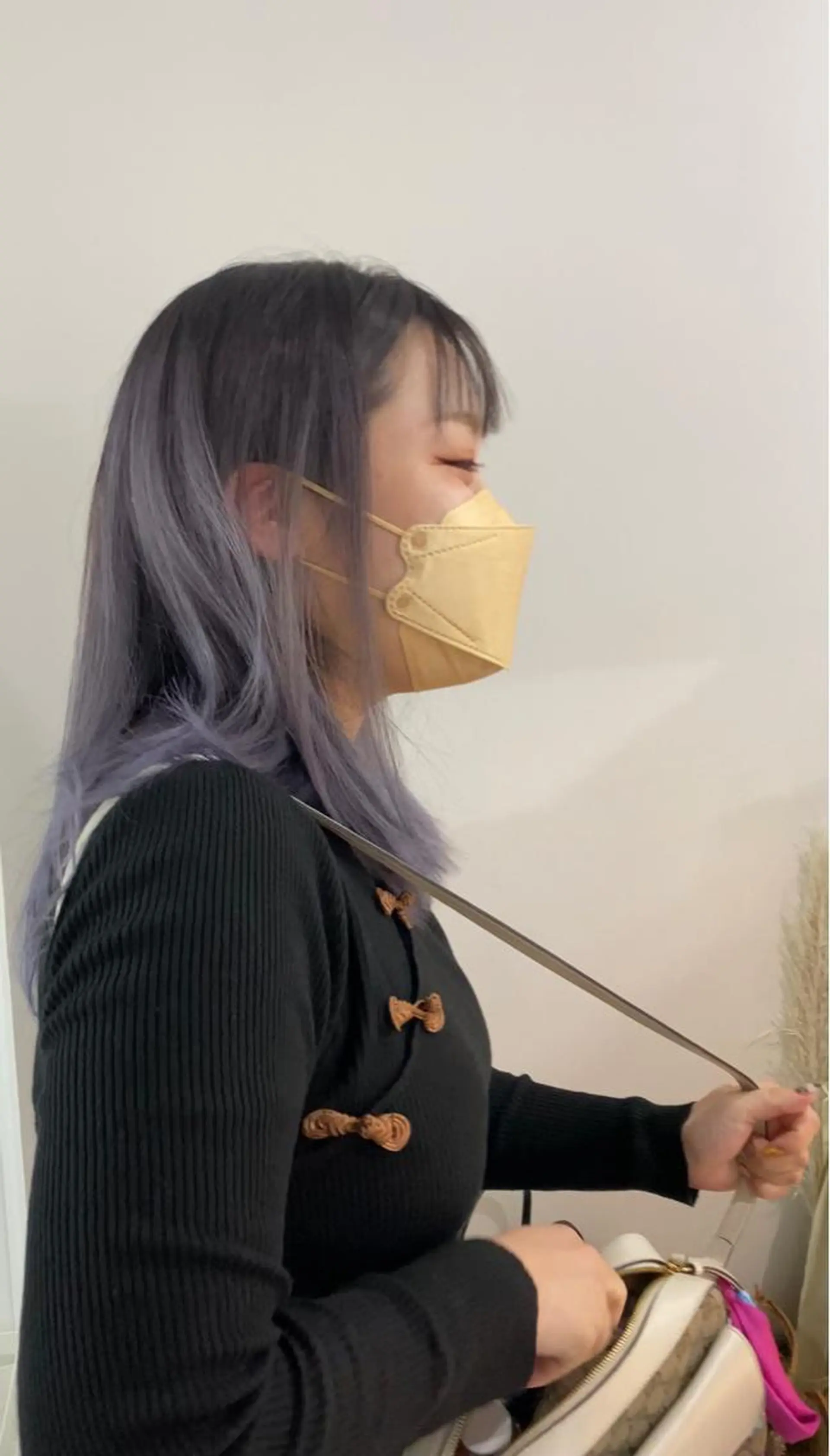 ミディアム カラー youres hair 新宿三丁目所属・髪質改善カラー、美髪 トリートメント専門のヘアスタイル