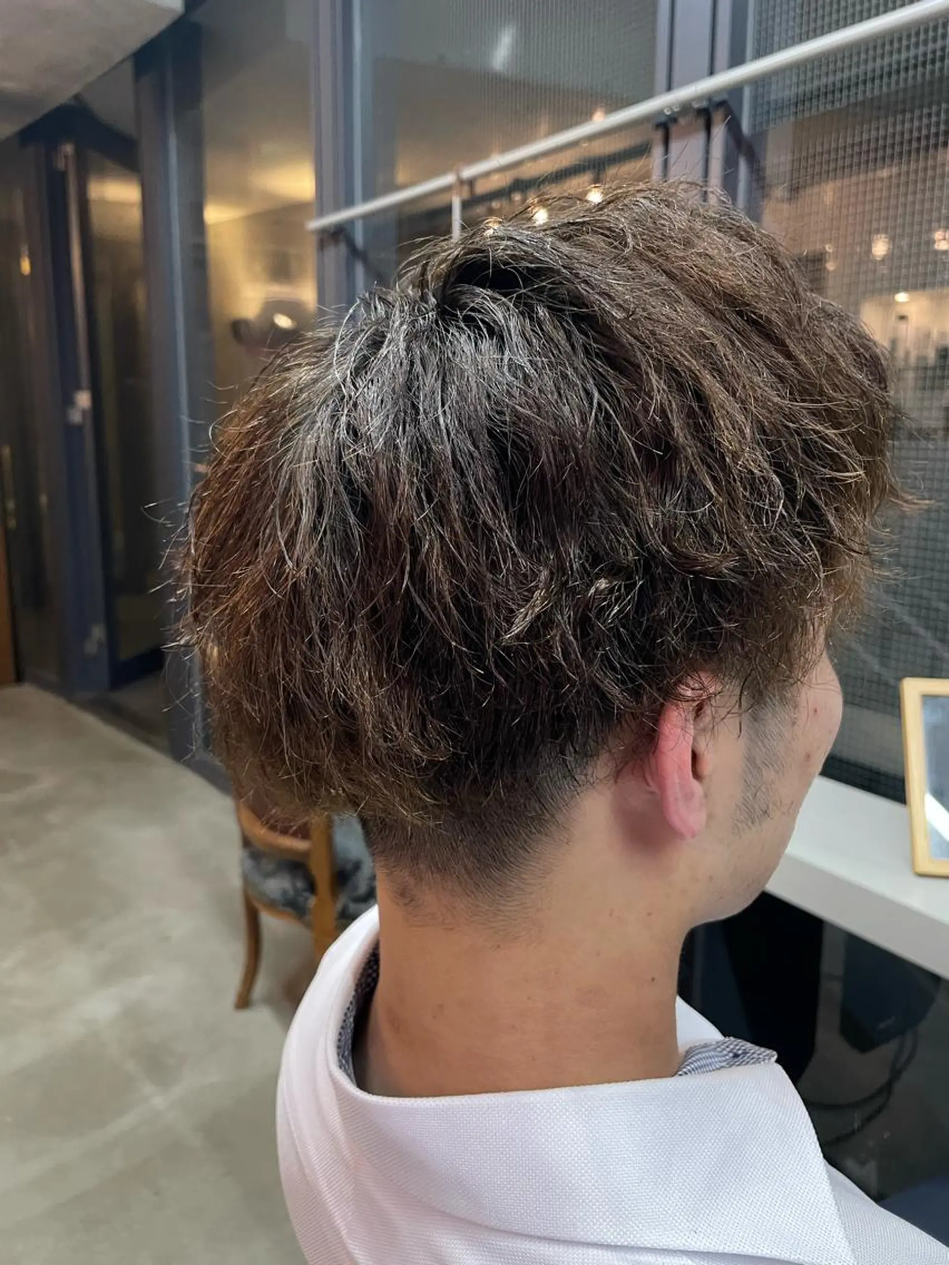 ショート カラー パーマ メンズ メンズパーマ やすだ しおりのヘアスタイル