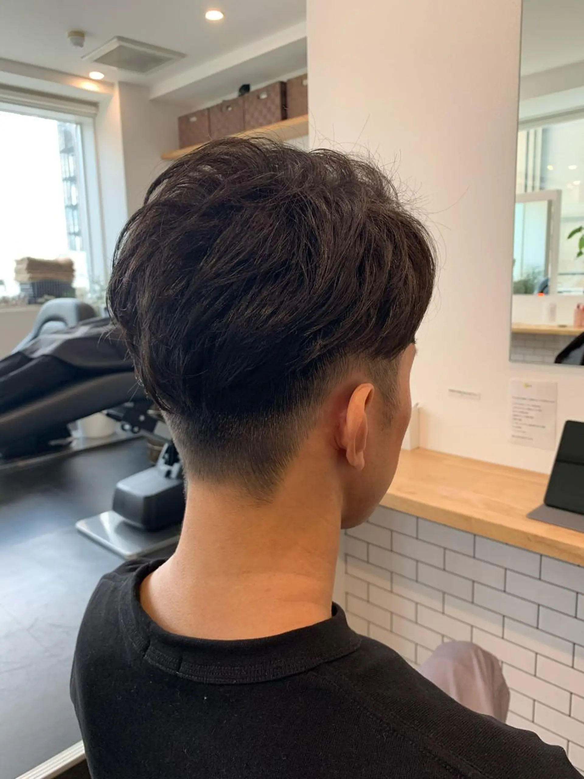 メンズ ヨシミ カズヤのヘアスタイル