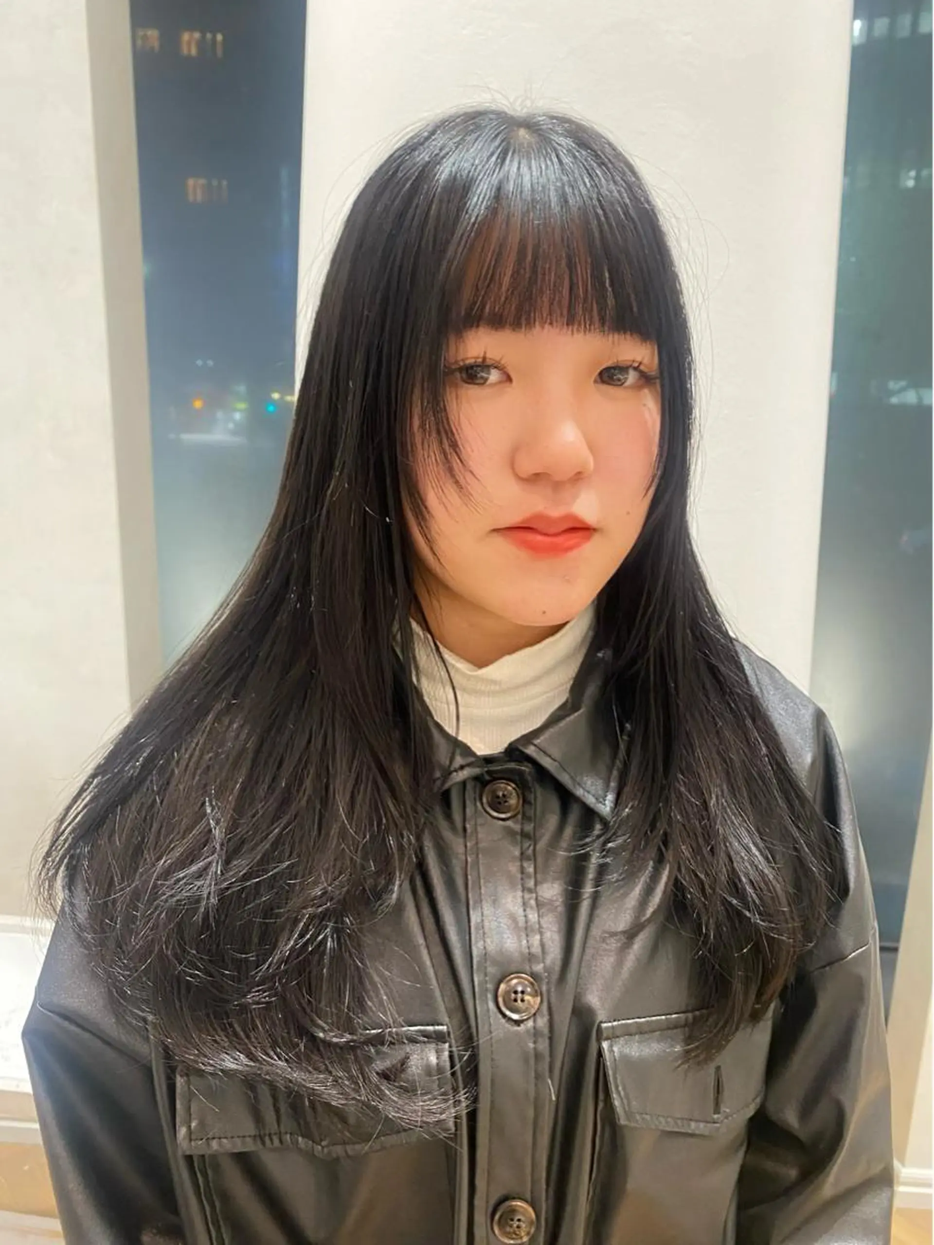 ロング レイヤーカット 増井 彩乃のヘアスタイル