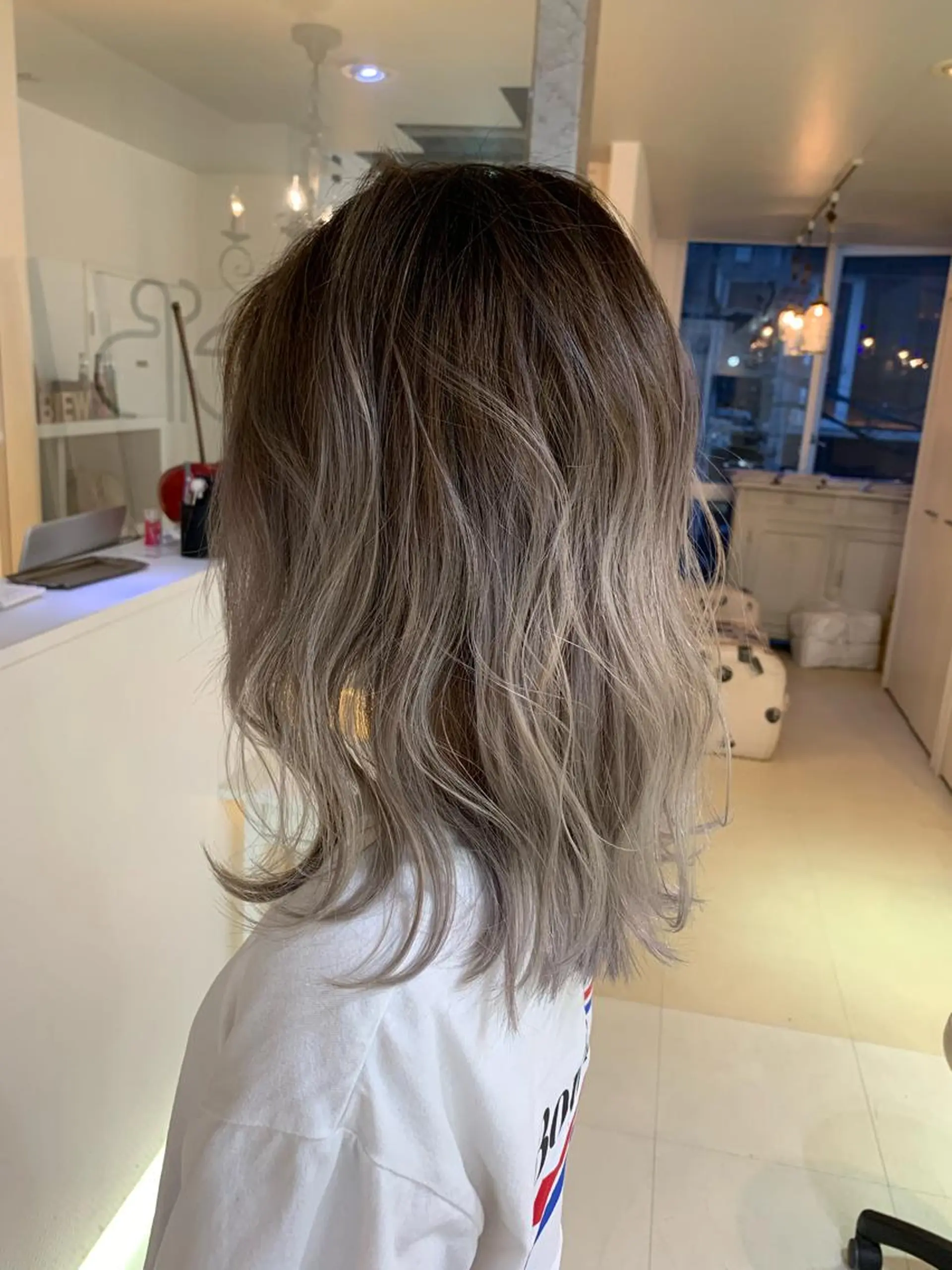 ミディアム 渡辺 健太のヘアスタイル