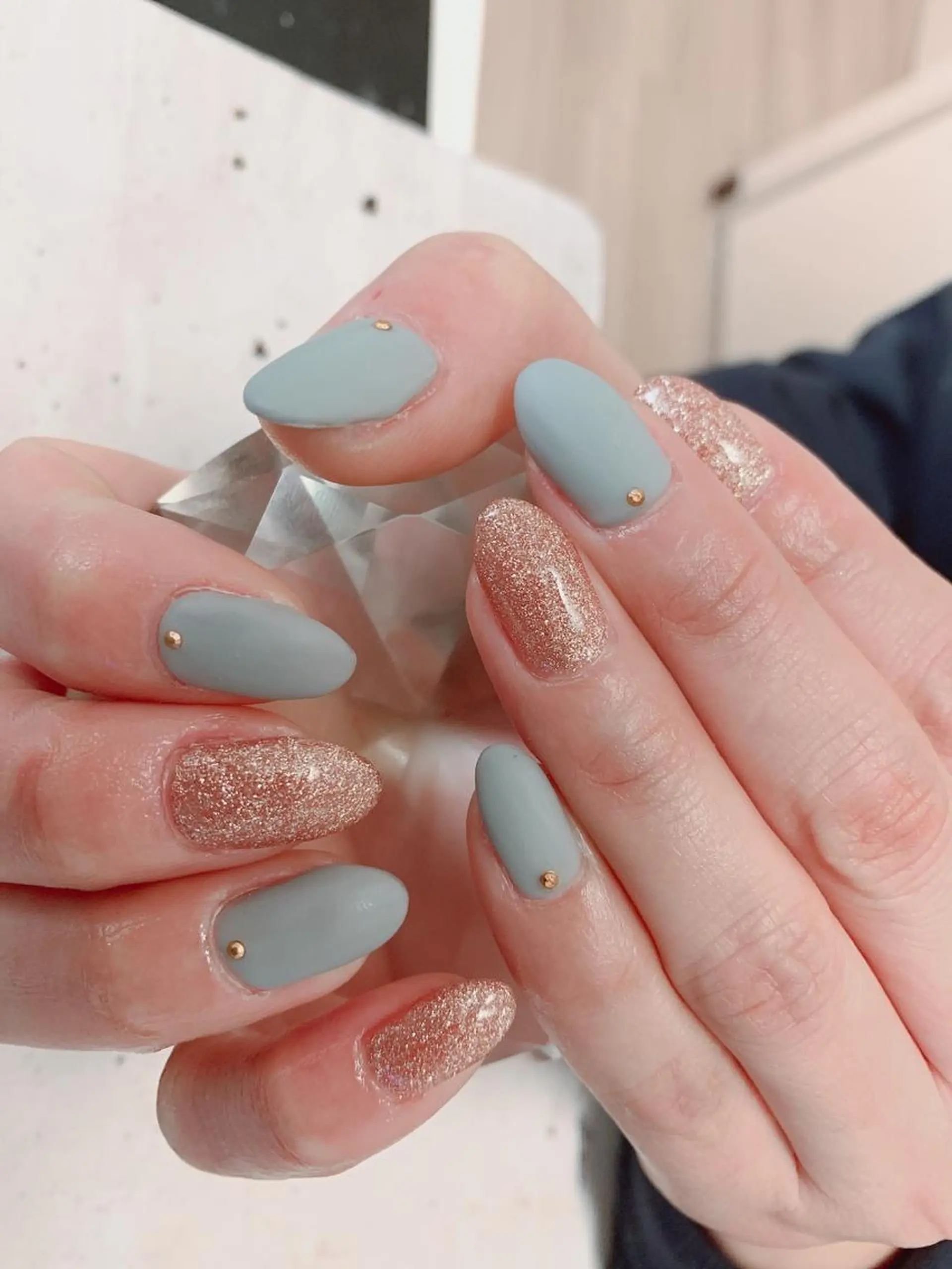 ネイル ストーンネイル nico.nico.mark NAIL所属・小林 梓のエステ・リラクイメージ