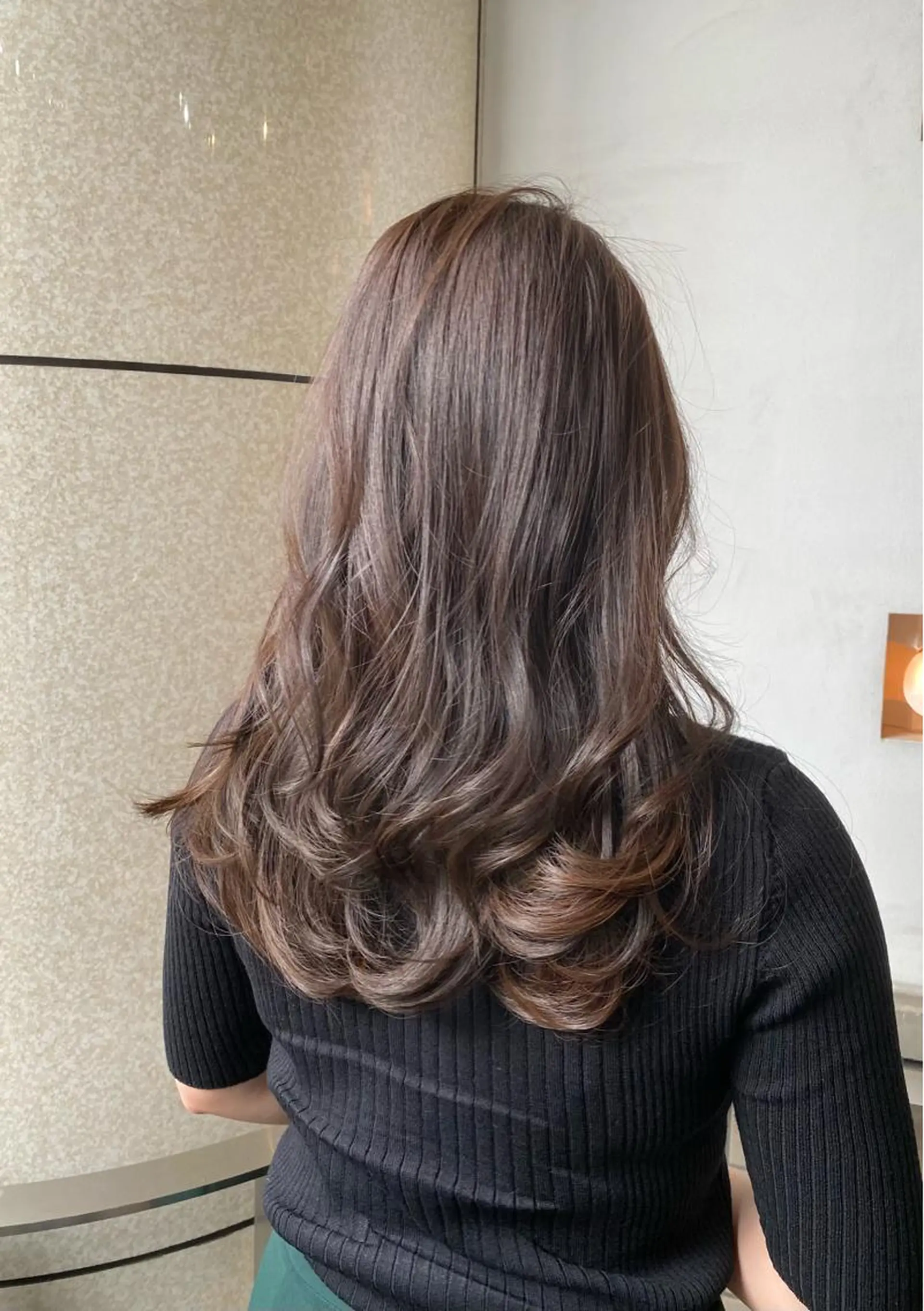 ロング カラー レイヤーカット ロング 統括マネージャー/ 髪のドクター/前原悟のヘアスタイル