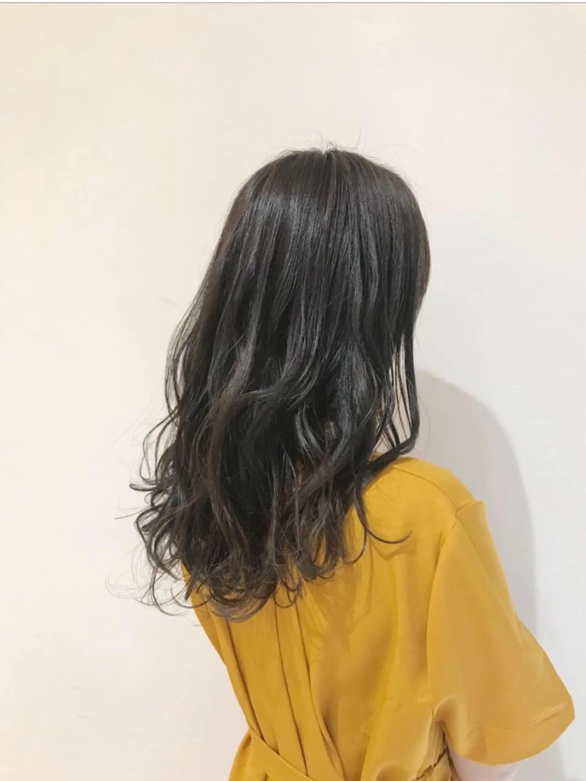 ロング カラー 透明感カラー グレージュ 大人お洒落女子❤︎ Ayakoのヘアスタイル