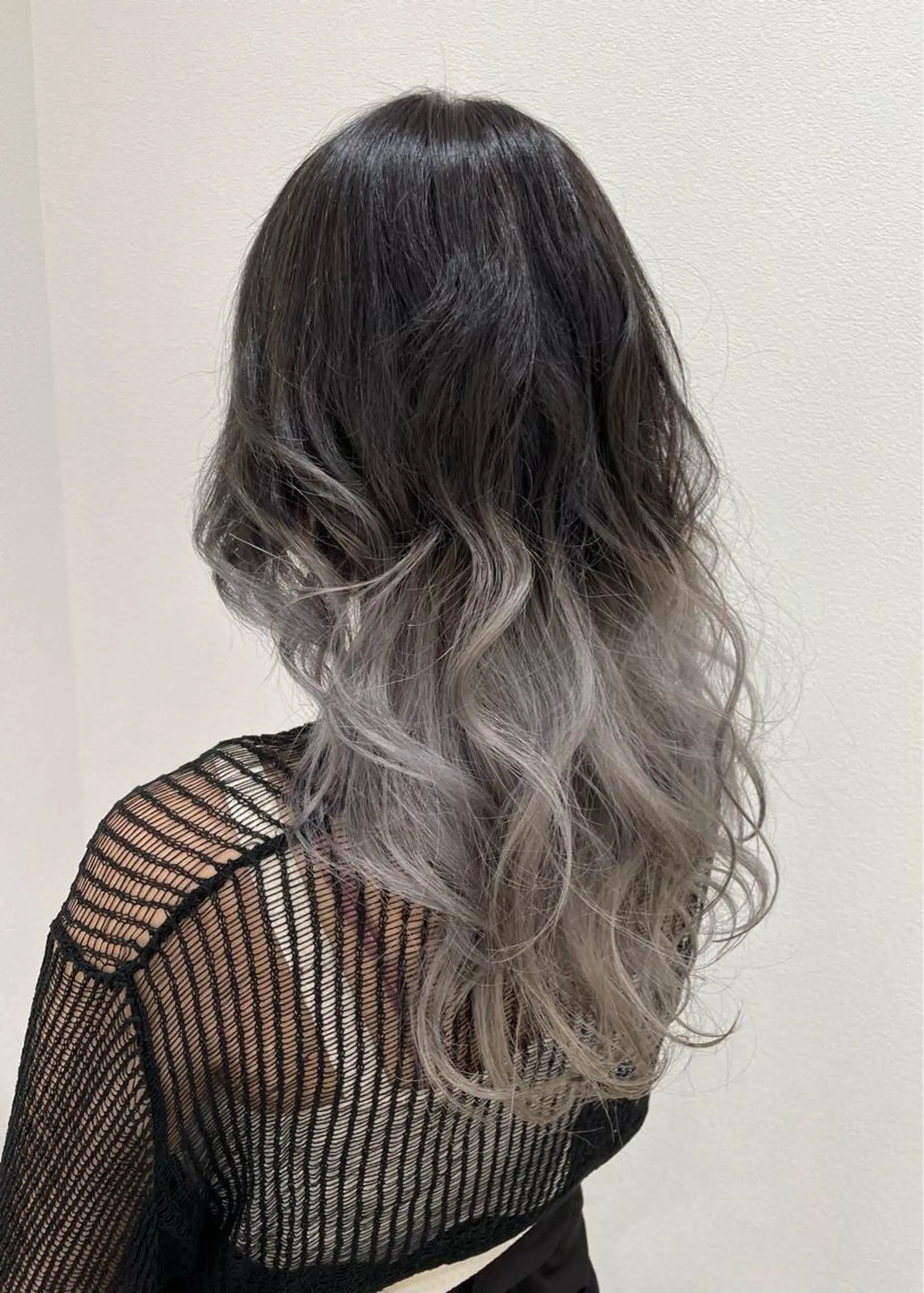 ロング カラー ブリーチ entality所属・mizuki  韓国 ヘア/髪質改善のヘアスタイル