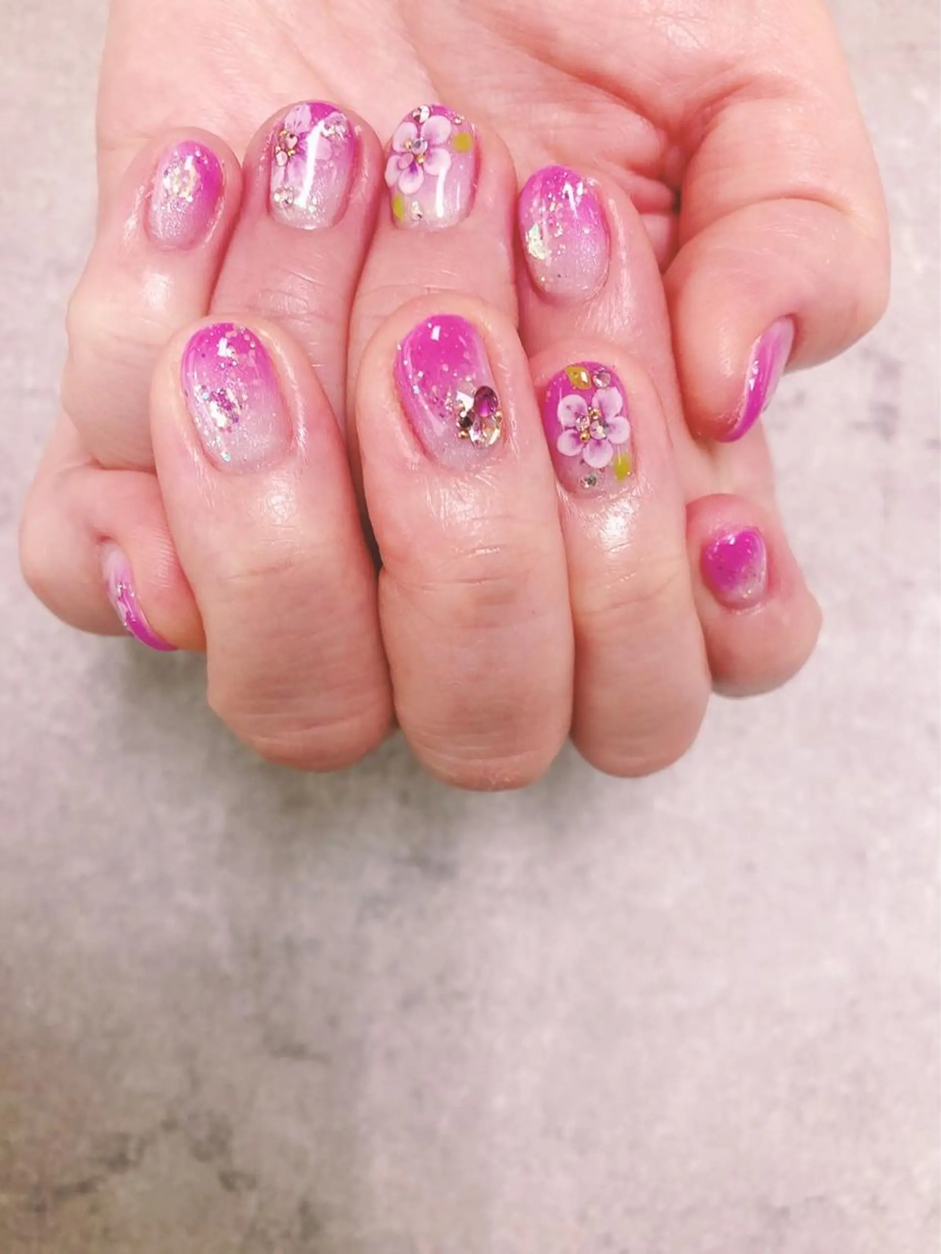 ネイル ピンク ハンドネイル ハンドケア FASTNAIL PLUS 新宿店のネイルデザイン