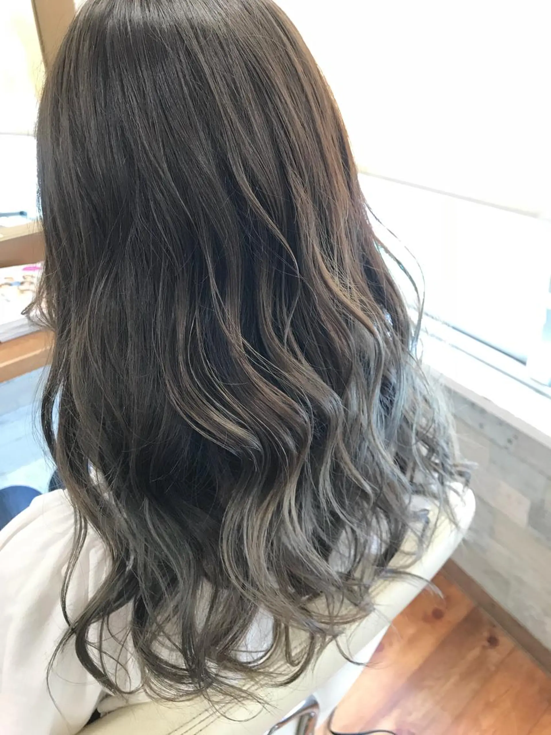 セミロング カラー LOPEZ LAB所属・🦁LOPEZLAB /RUNA🌙のヘアスタイル