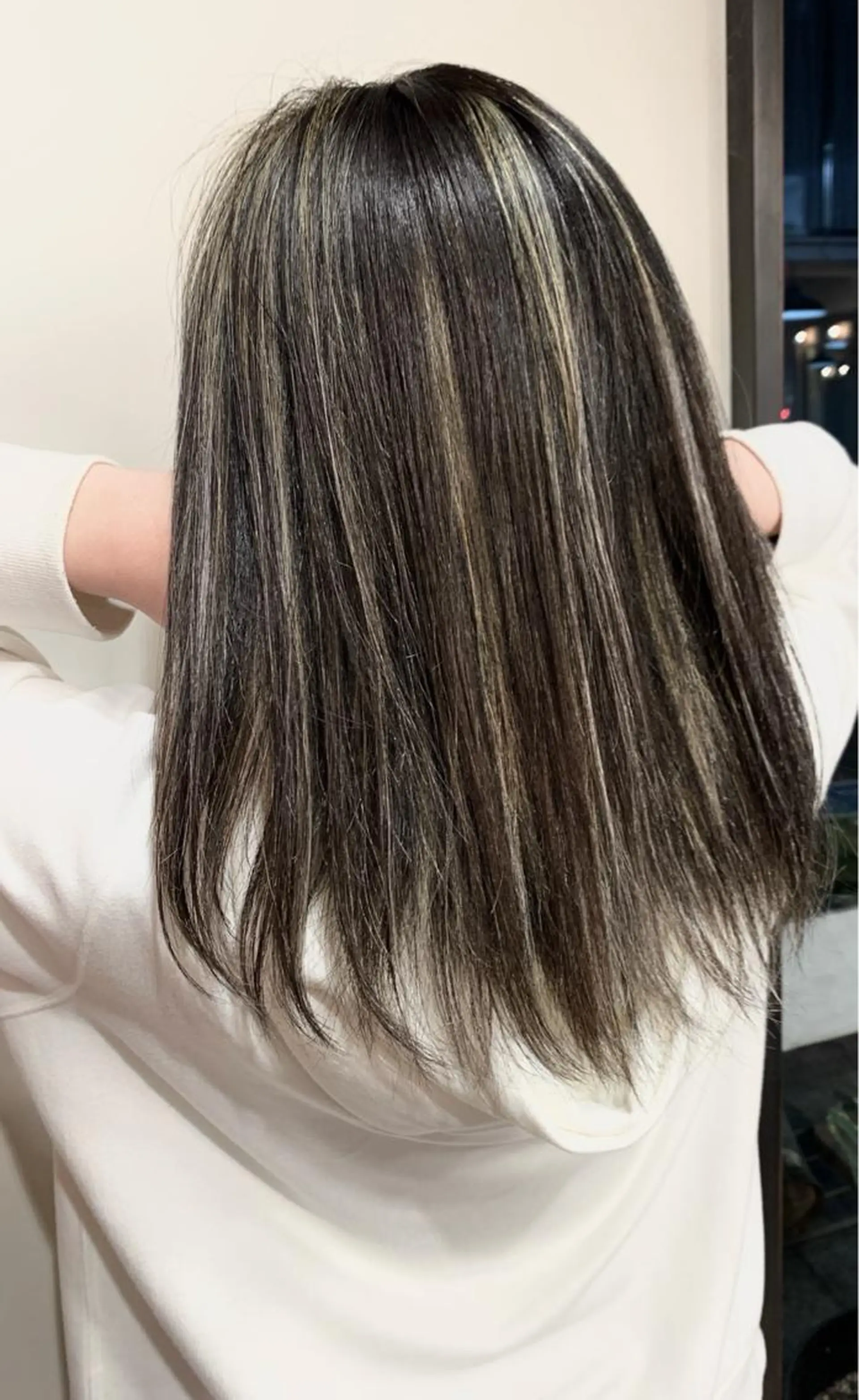 ミディアム カラー ヘアカラー トリートメント 岡崎勇人/レイヤー/ 韓国/ケラチンTRのヘアスタイル