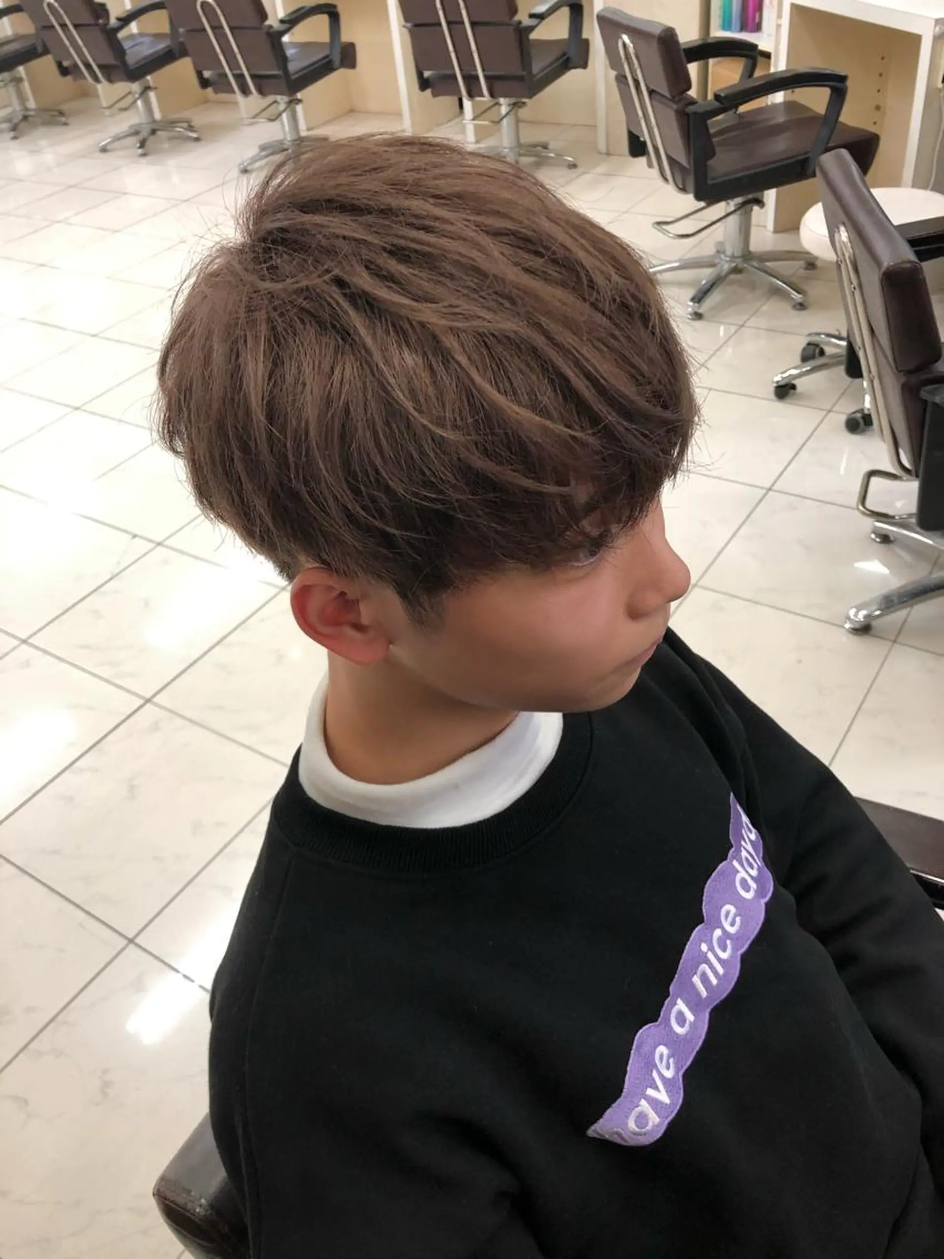 ショート カラー メンズ マッシュ ベージュカラー ミルクティーベージュ メッシュカラー 艶髪/西尾 幸樹のヘアスタイル