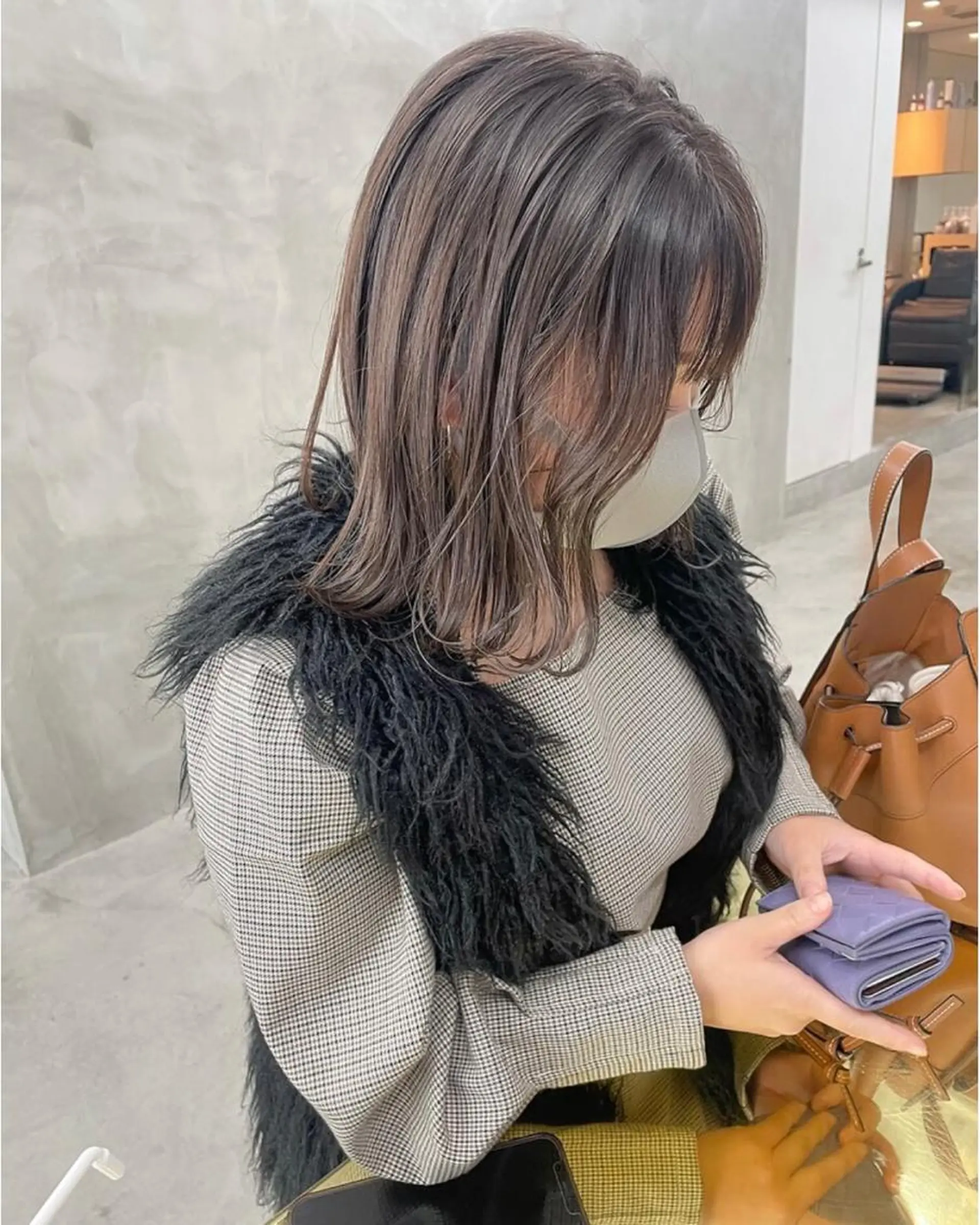 ミディアム カラー ミディアムパーマ バレイヤージュ ブリーチ ケアブリーチ デザインカラー yiye 青山所属・無料カットモデル募集 🌱ひょうがのヘアスタイル