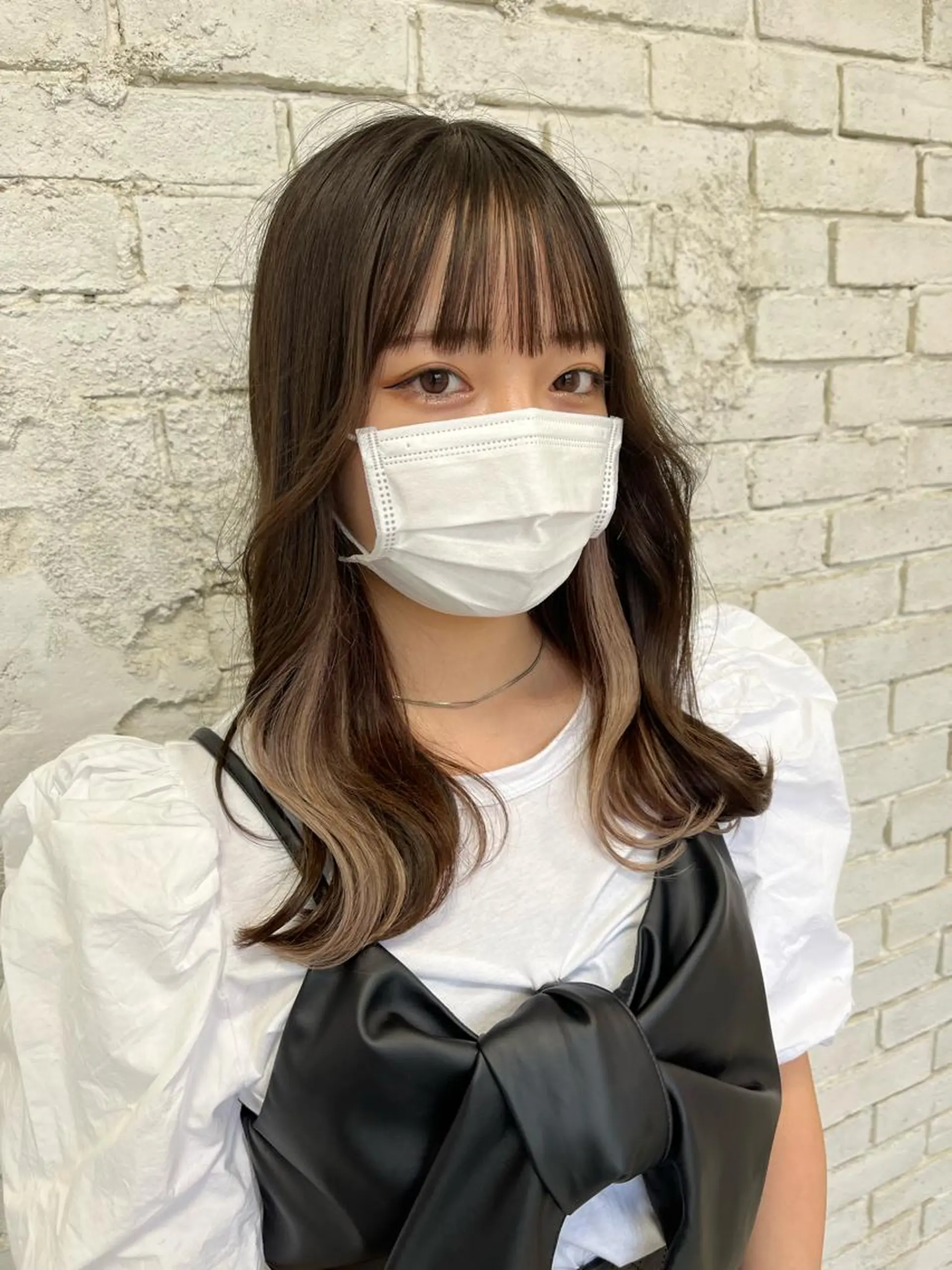 セミロング カット ヘアカラー トリートメント u n aのヘアスタイル