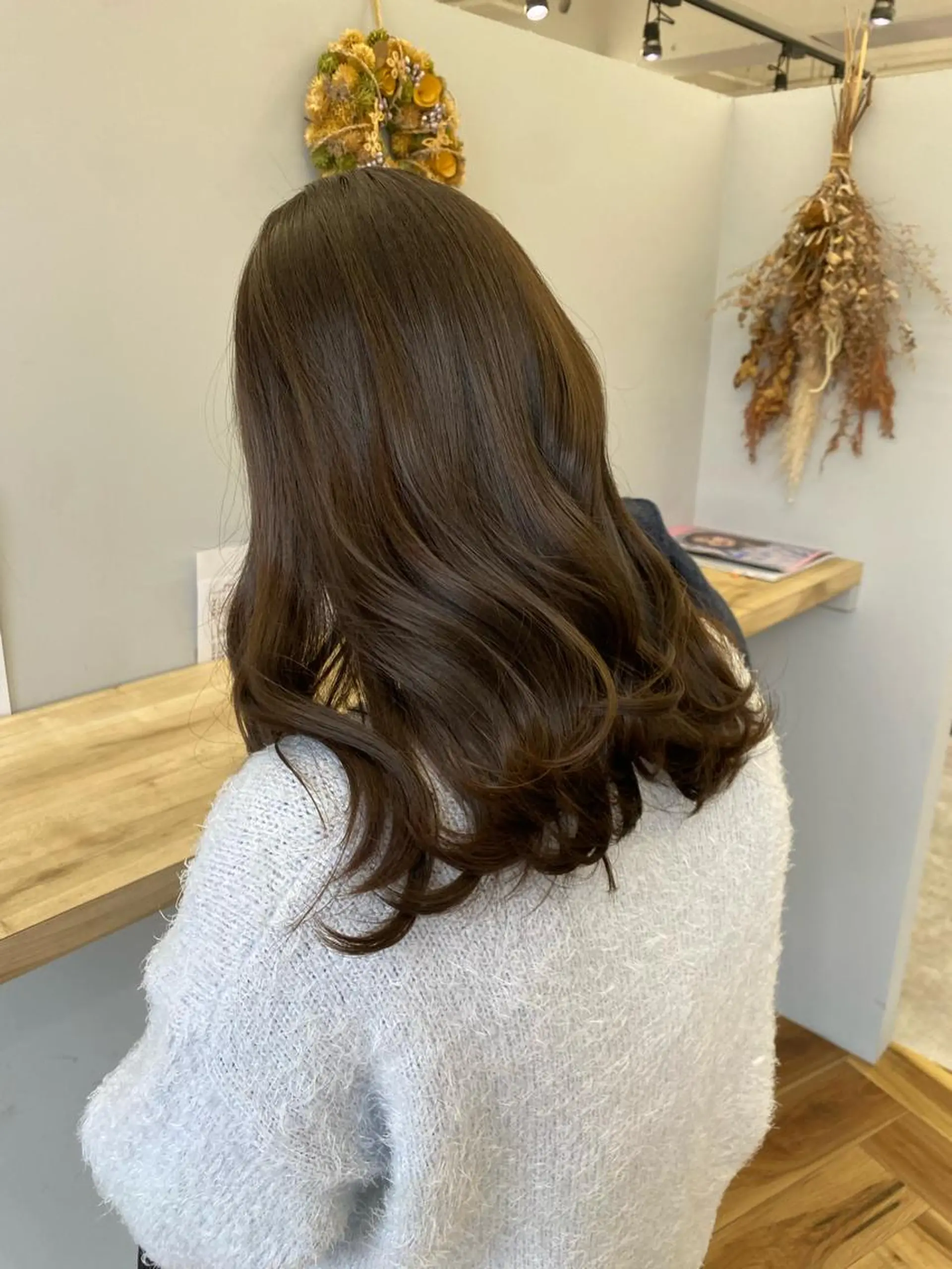 カラー ベージュカラー 金城 二千夏のヘアスタイル