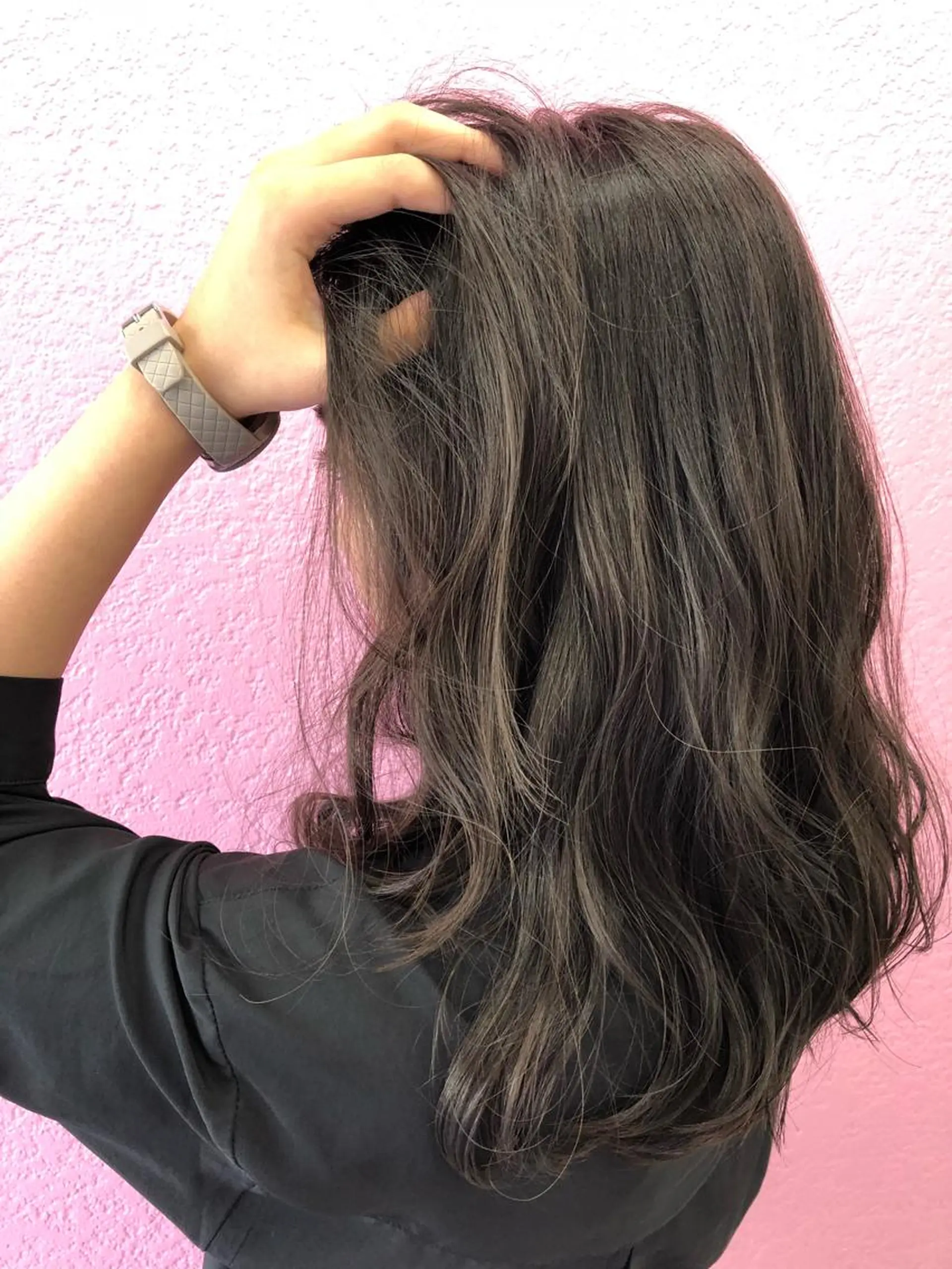 ロング カット ヘアカラー トリートメント 江幡 渉のヘアスタイル