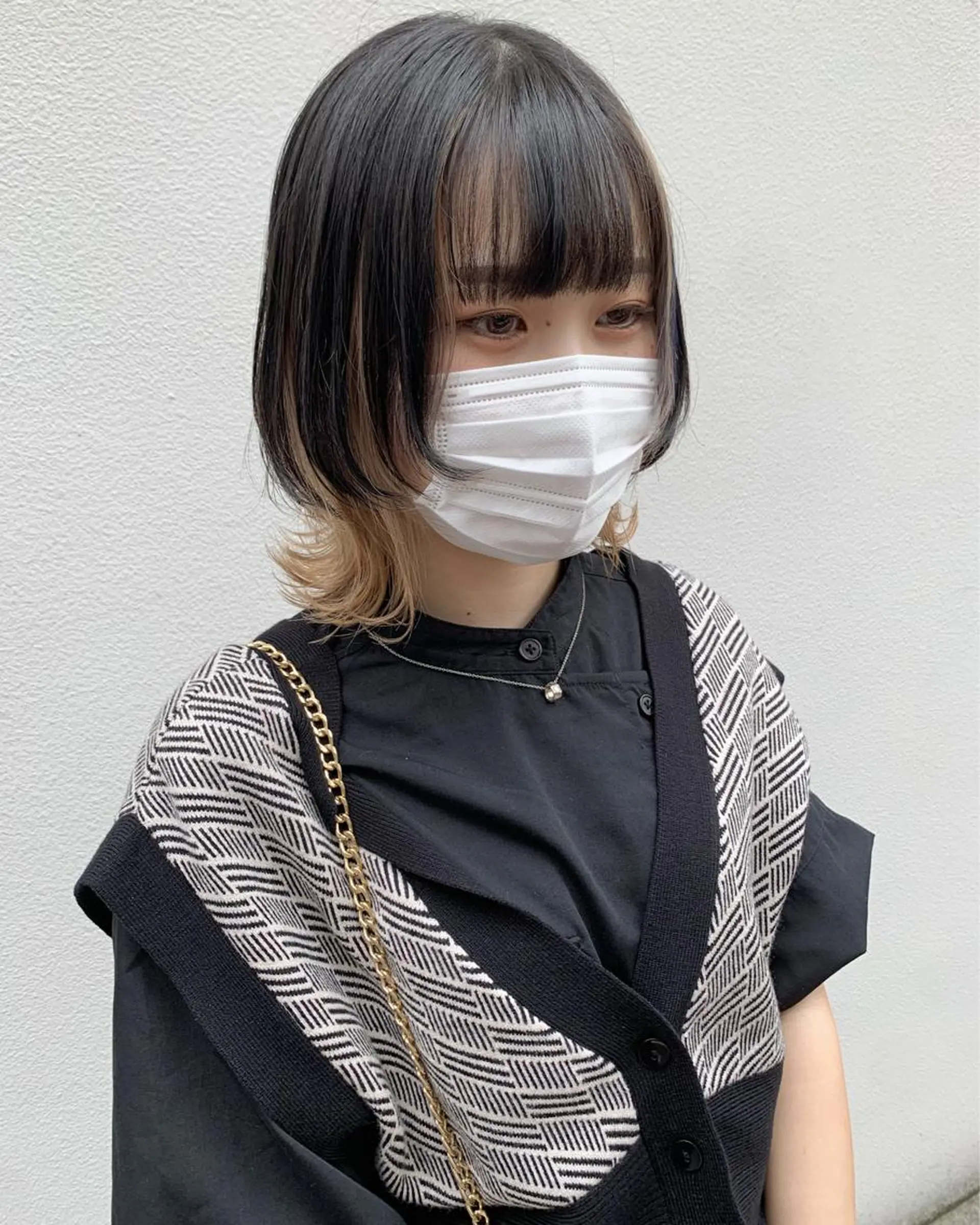 ミディアム カット ヘアカラー トリートメント ブリーチ/ウルフ ハッシュカット/石山のヘアスタイル