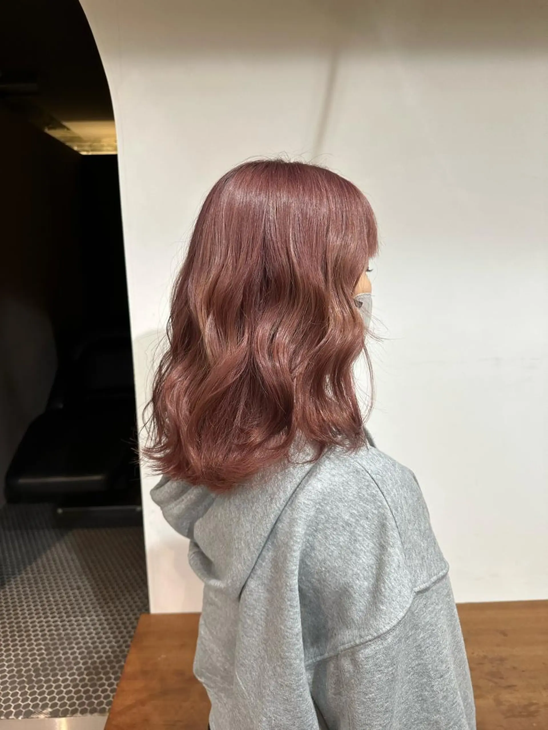 カラー ベージュカラー ピンクカラー ピンクベージュ 小河 穂香のヘアスタイル